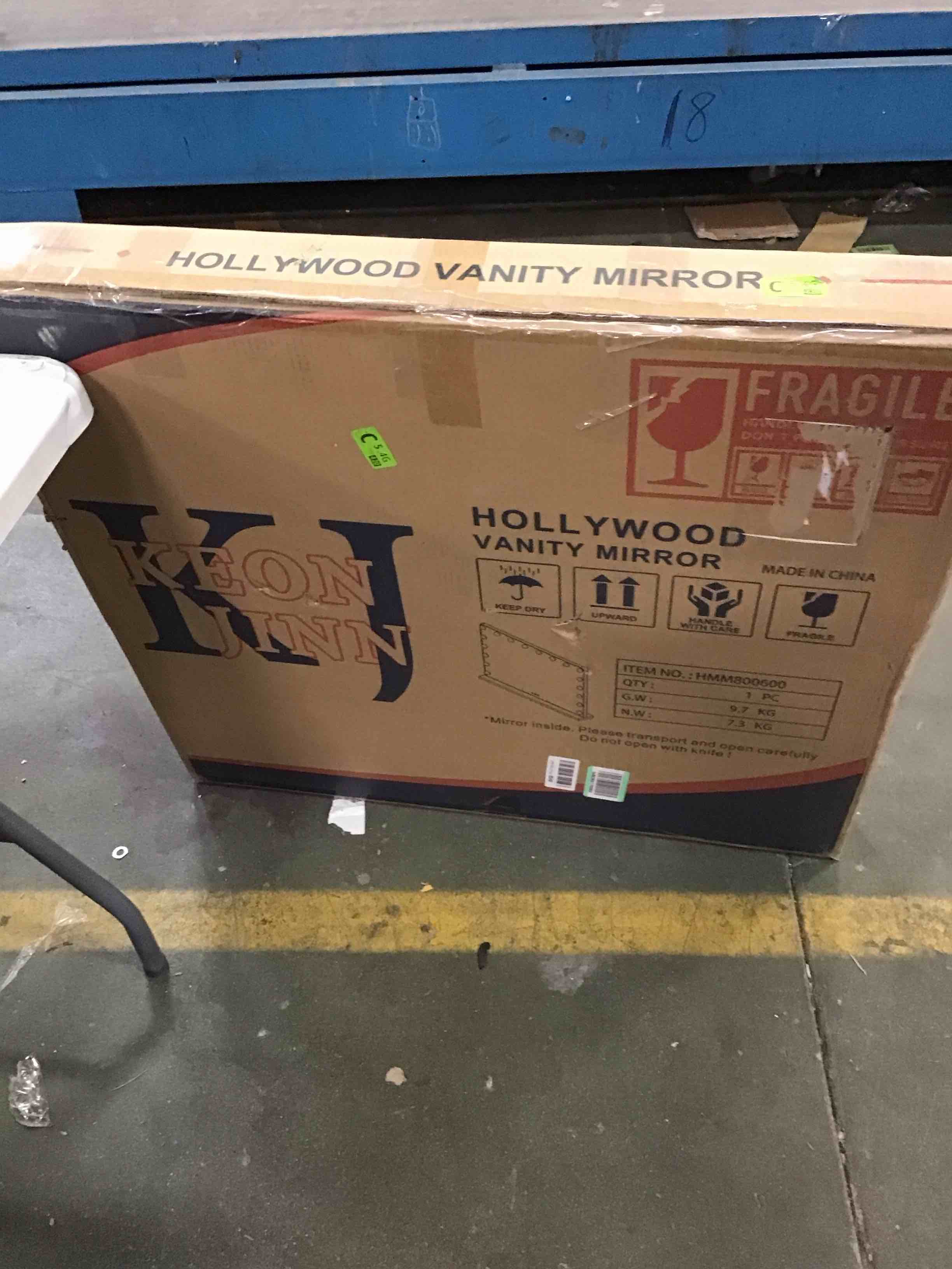 https://s3.amazonaws.com/lotting-images-prod/bidfta/BLU5822646_1706031248644.jpeg