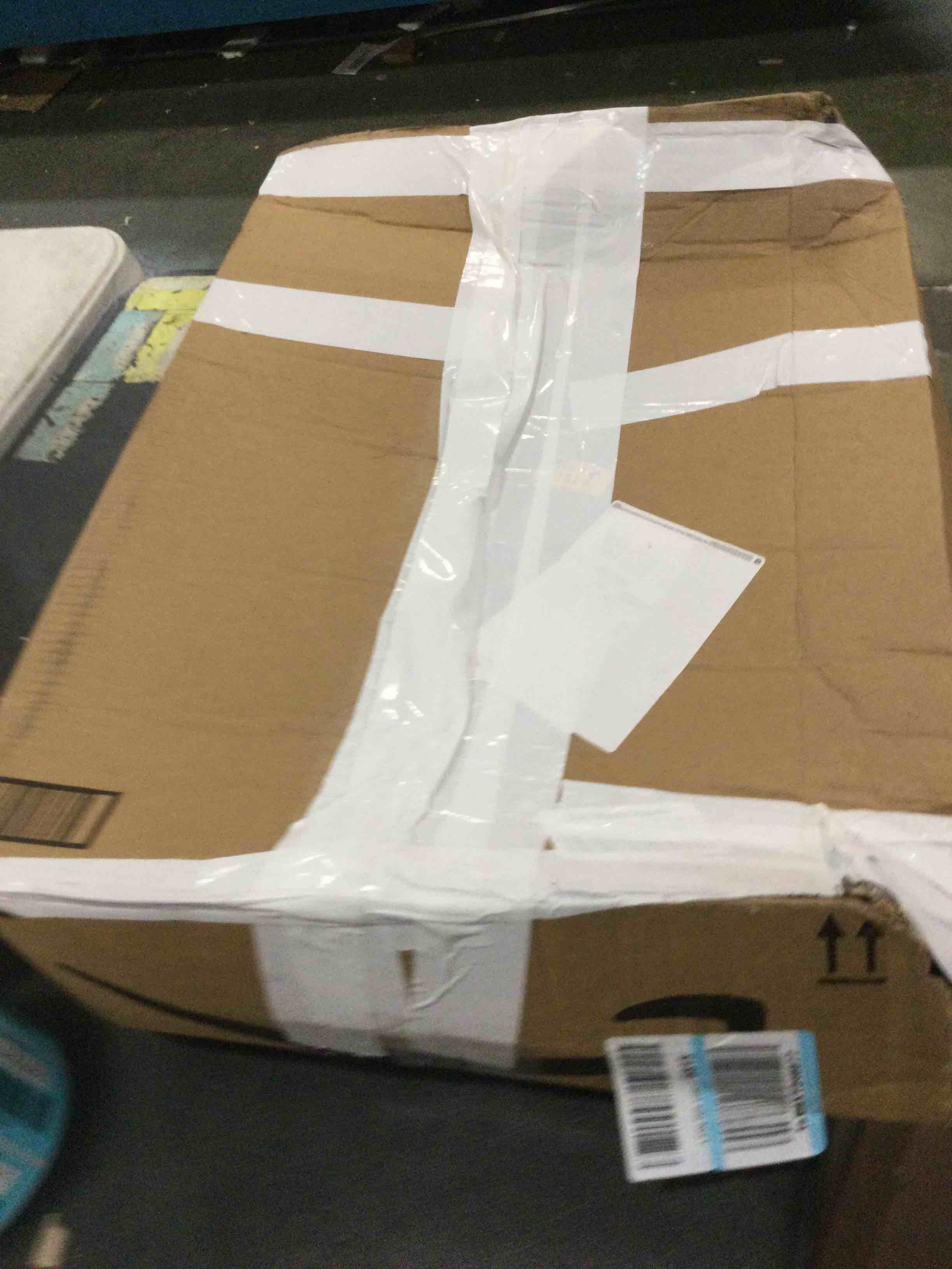 https://s3.amazonaws.com/lotting-images-prod/bidfta/BLU5822977_1706187184222.jpeg