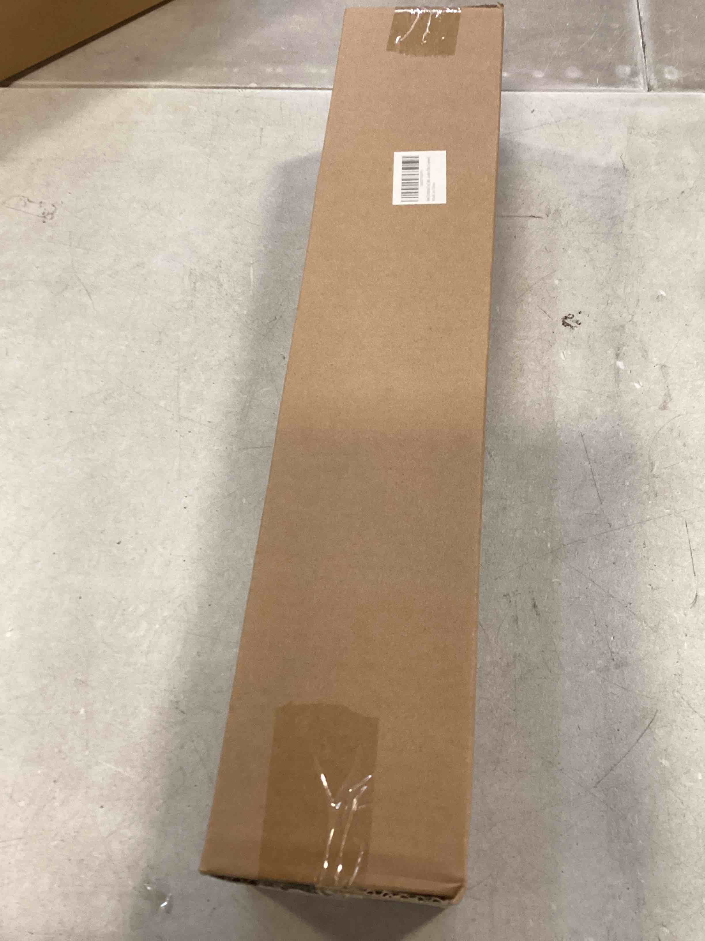 https://s3.amazonaws.com/lotting-images-prod/bidfta/BLU5824335_1706121315316.jpeg