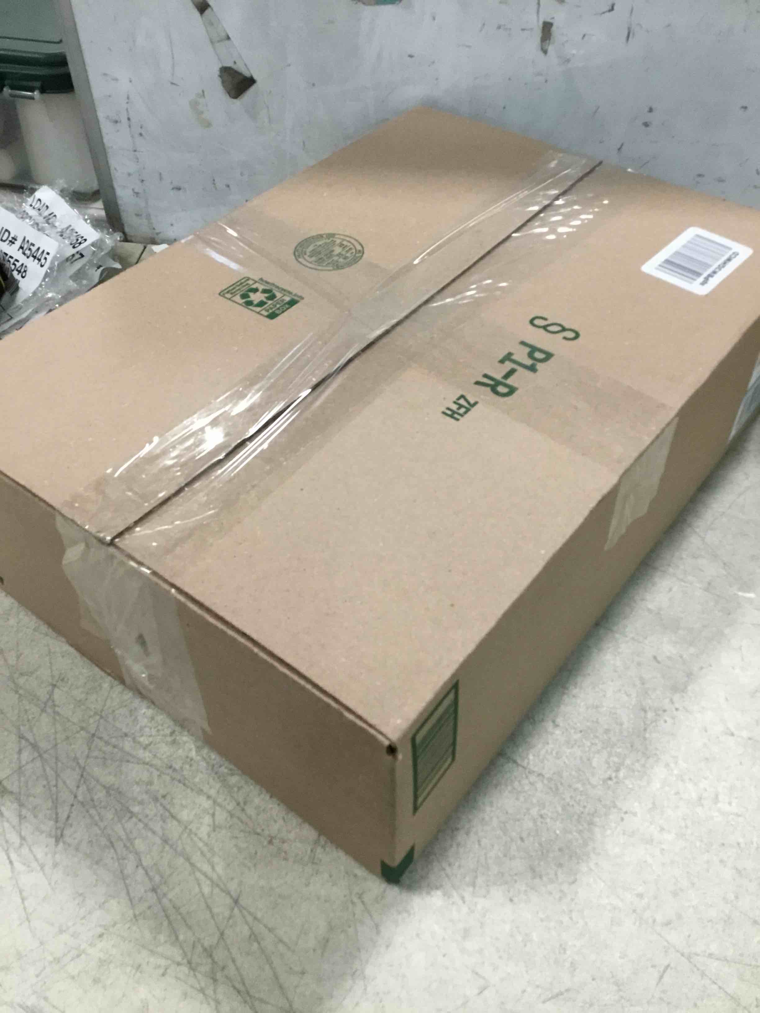 https://s3.amazonaws.com/lotting-images-prod/bidfta/BLU5825263_1706130112007.jpeg