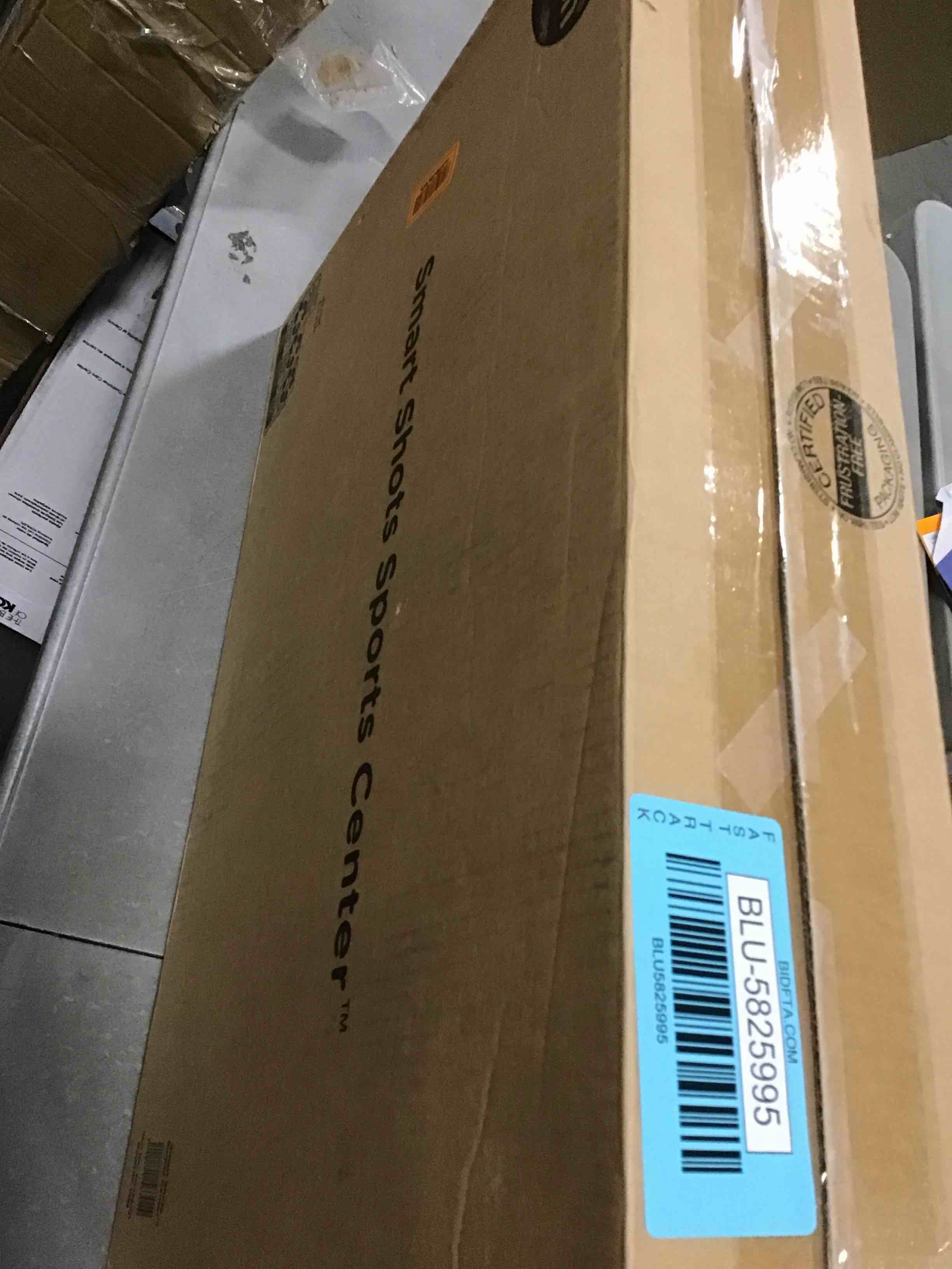 https://s3.amazonaws.com/lotting-images-prod/bidfta/BLU5825995_1706642075553.jpeg