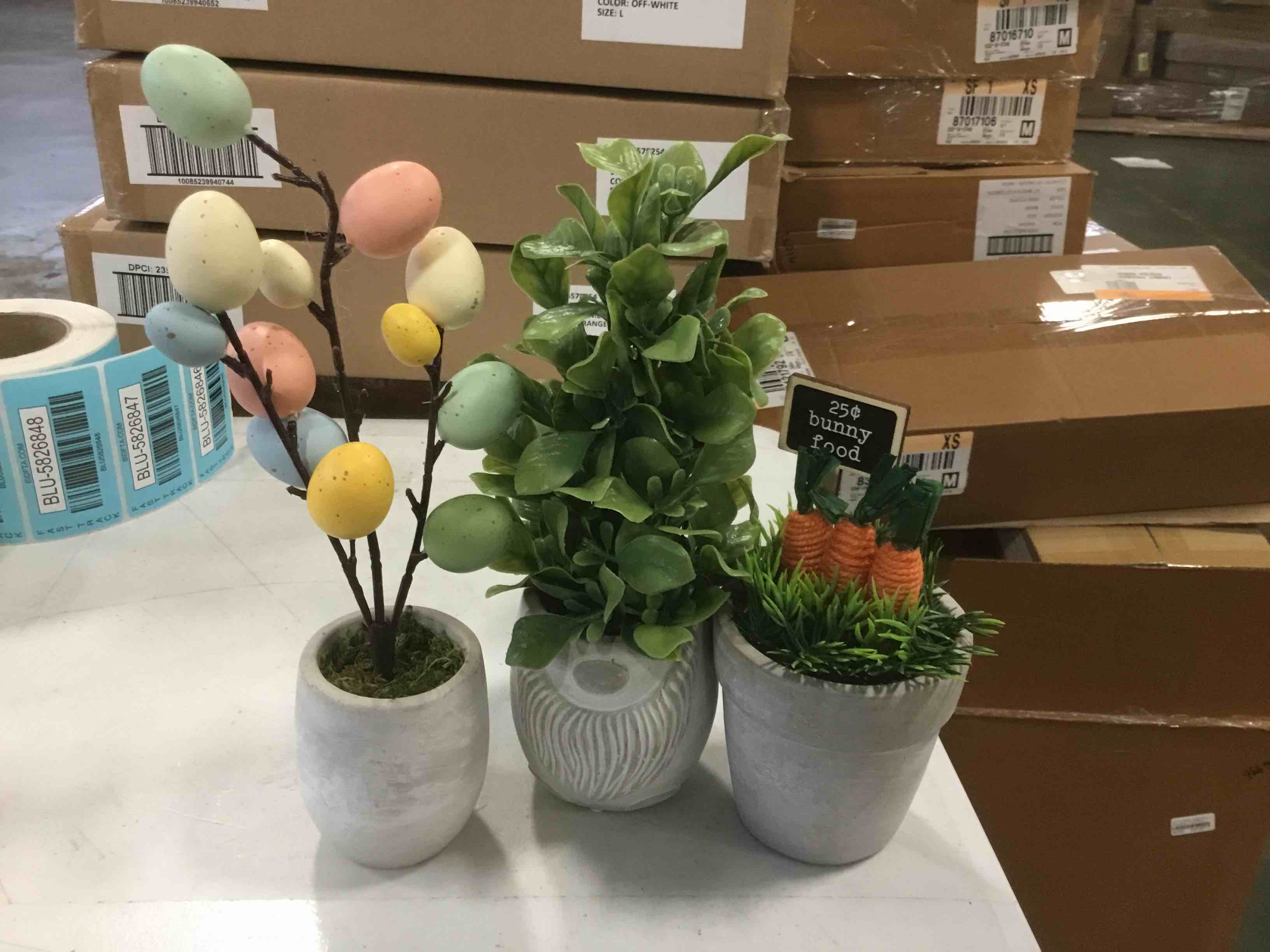 box of 12 Assorted faux Easter planters 