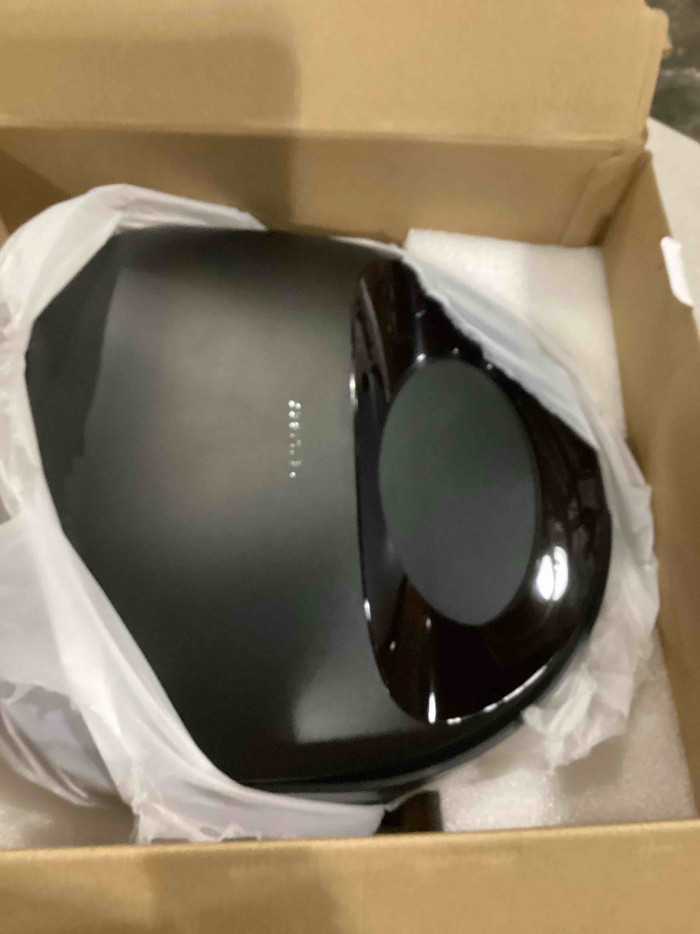 https://s3.amazonaws.com/lotting-images-prod/bidfta/BLU5829588_1717679153736.jpeg