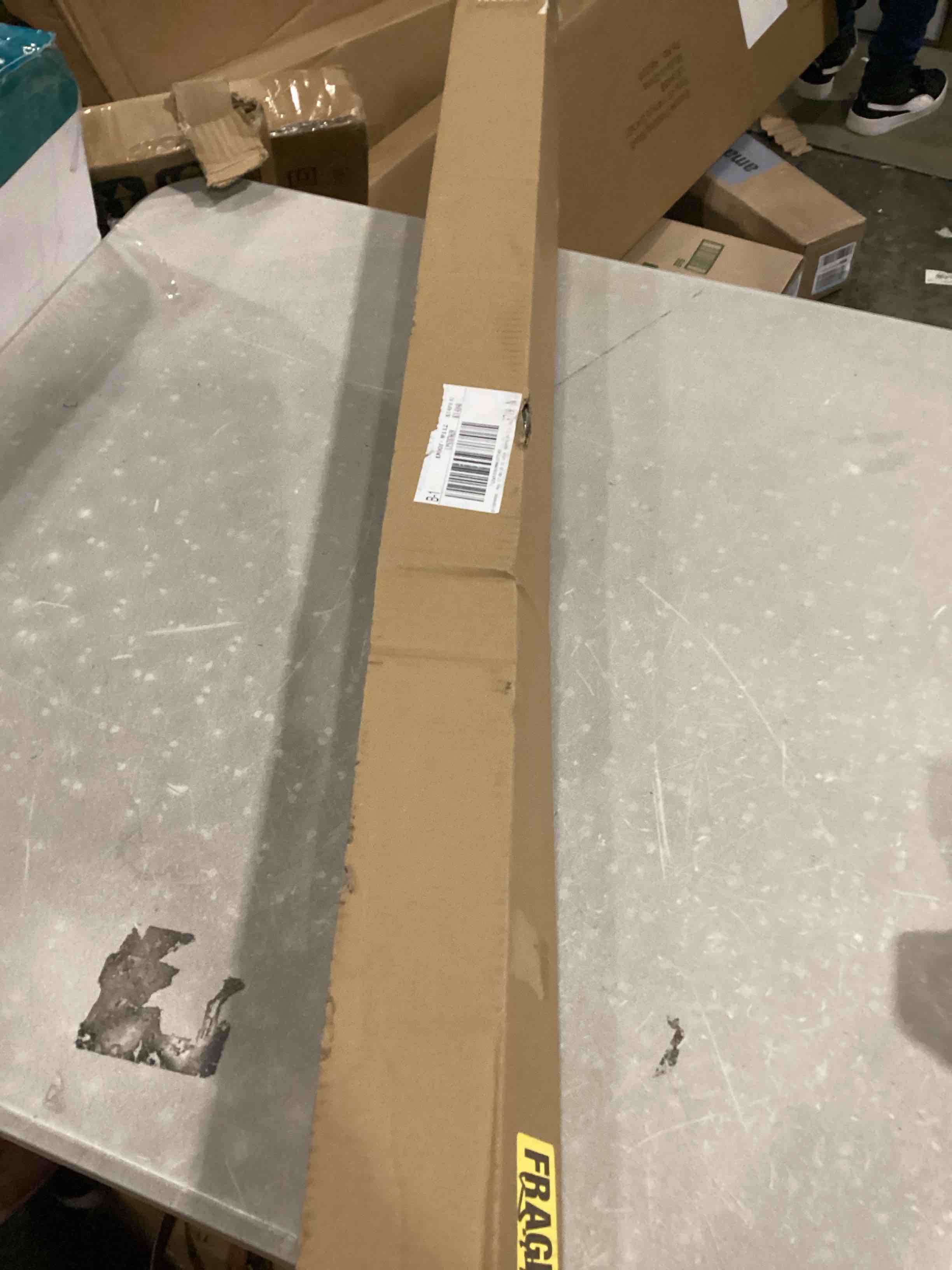 https://s3.amazonaws.com/lotting-images-prod/bidfta/BLU5829710_1717766884951.jpeg