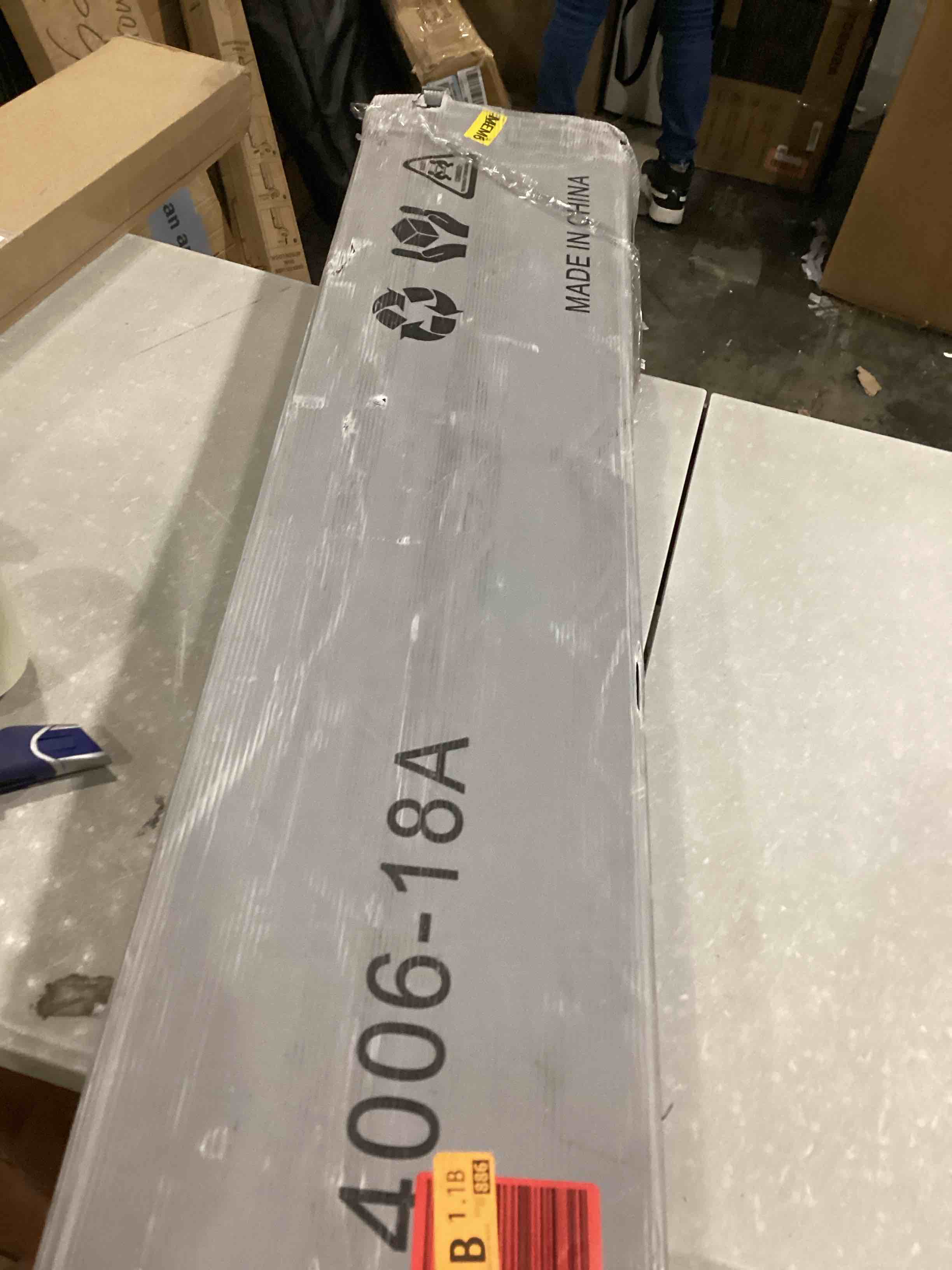 https://s3.amazonaws.com/lotting-images-prod/bidfta/BLU5829918_1718116048371.jpeg