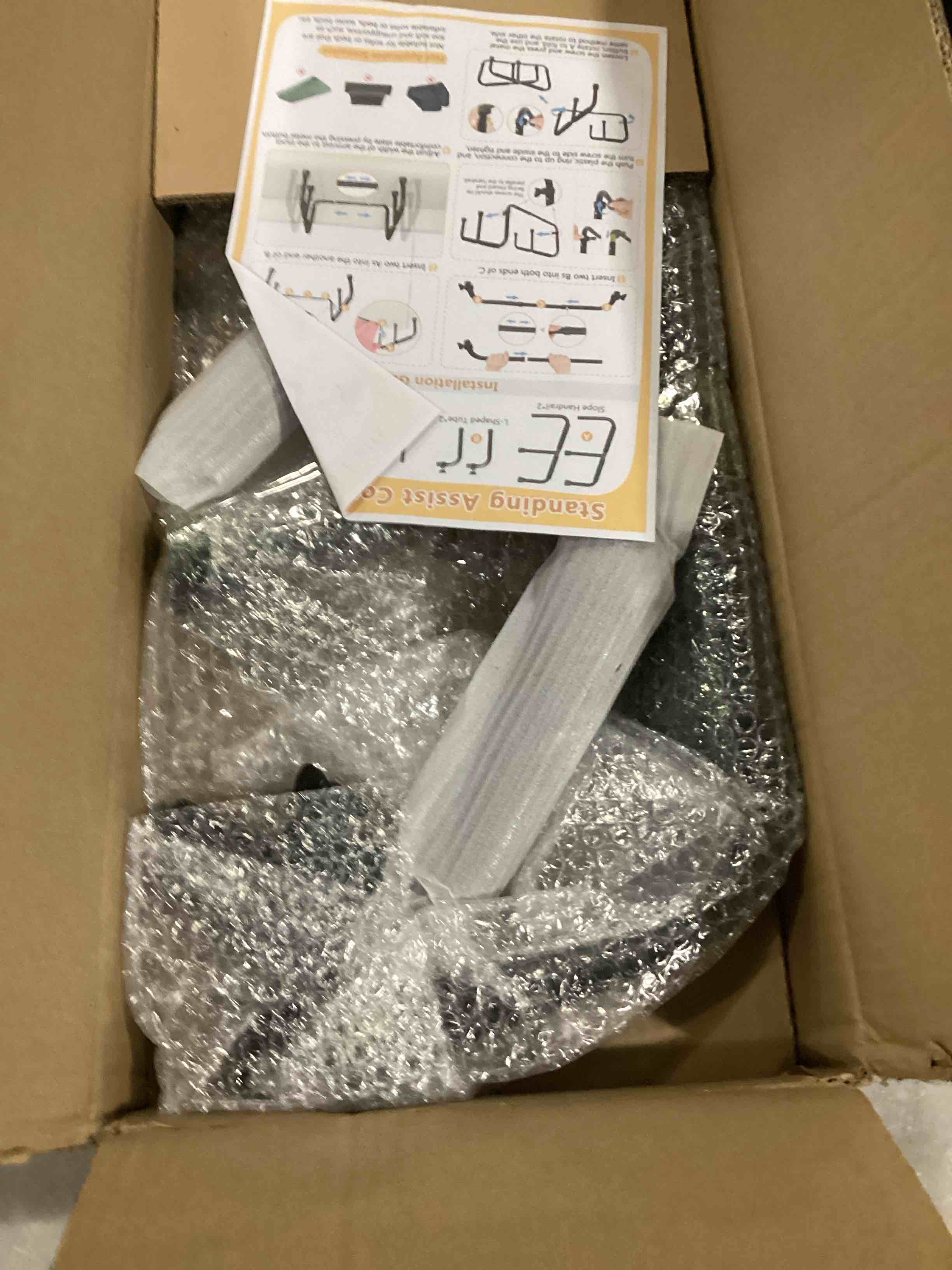 https://s3.amazonaws.com/lotting-images-prod/bidfta/BLU5830503_1718471207035.jpeg