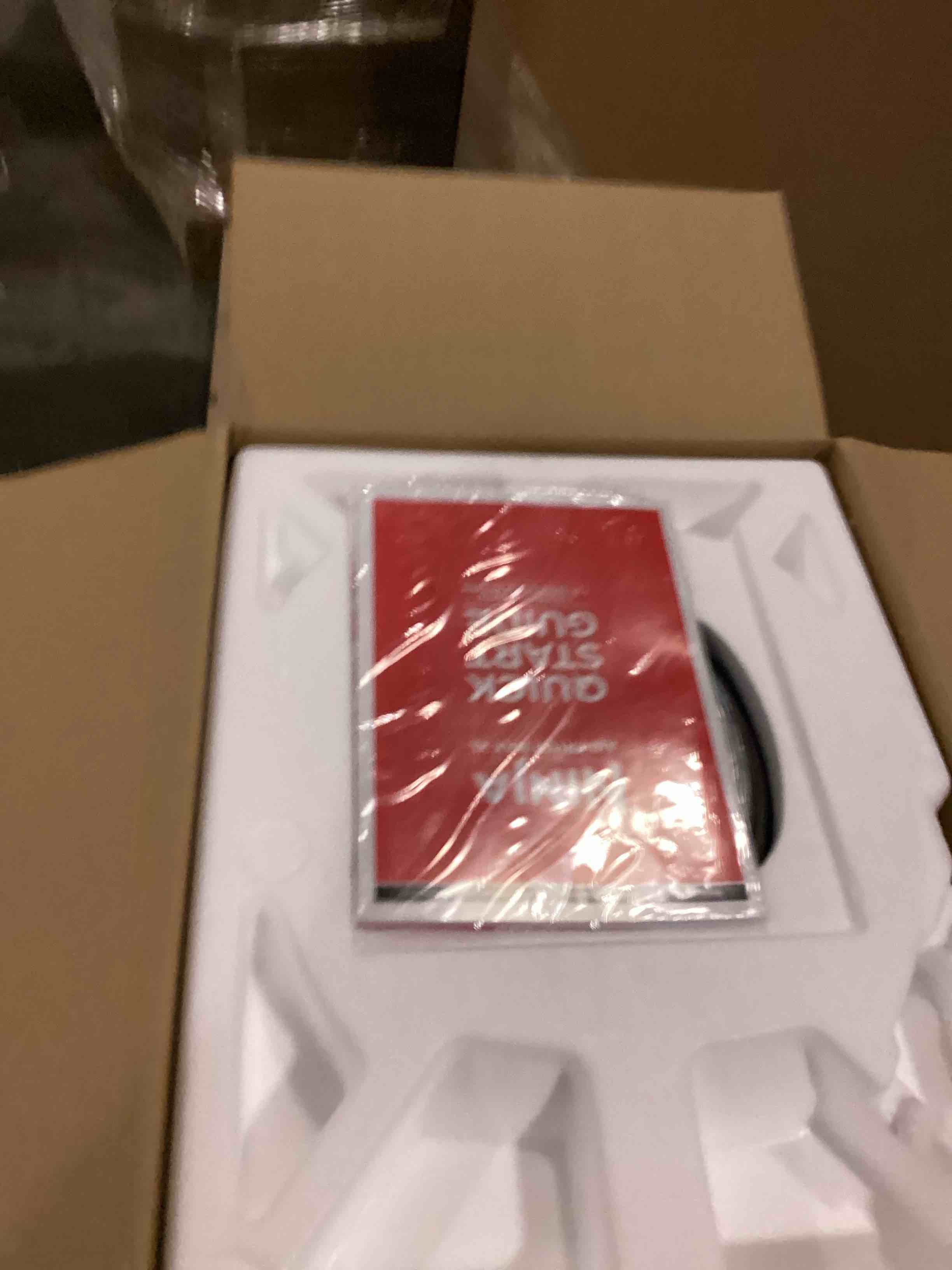 https://s3.amazonaws.com/lotting-images-prod/bidfta/BLU5830551_1718624311622.jpeg