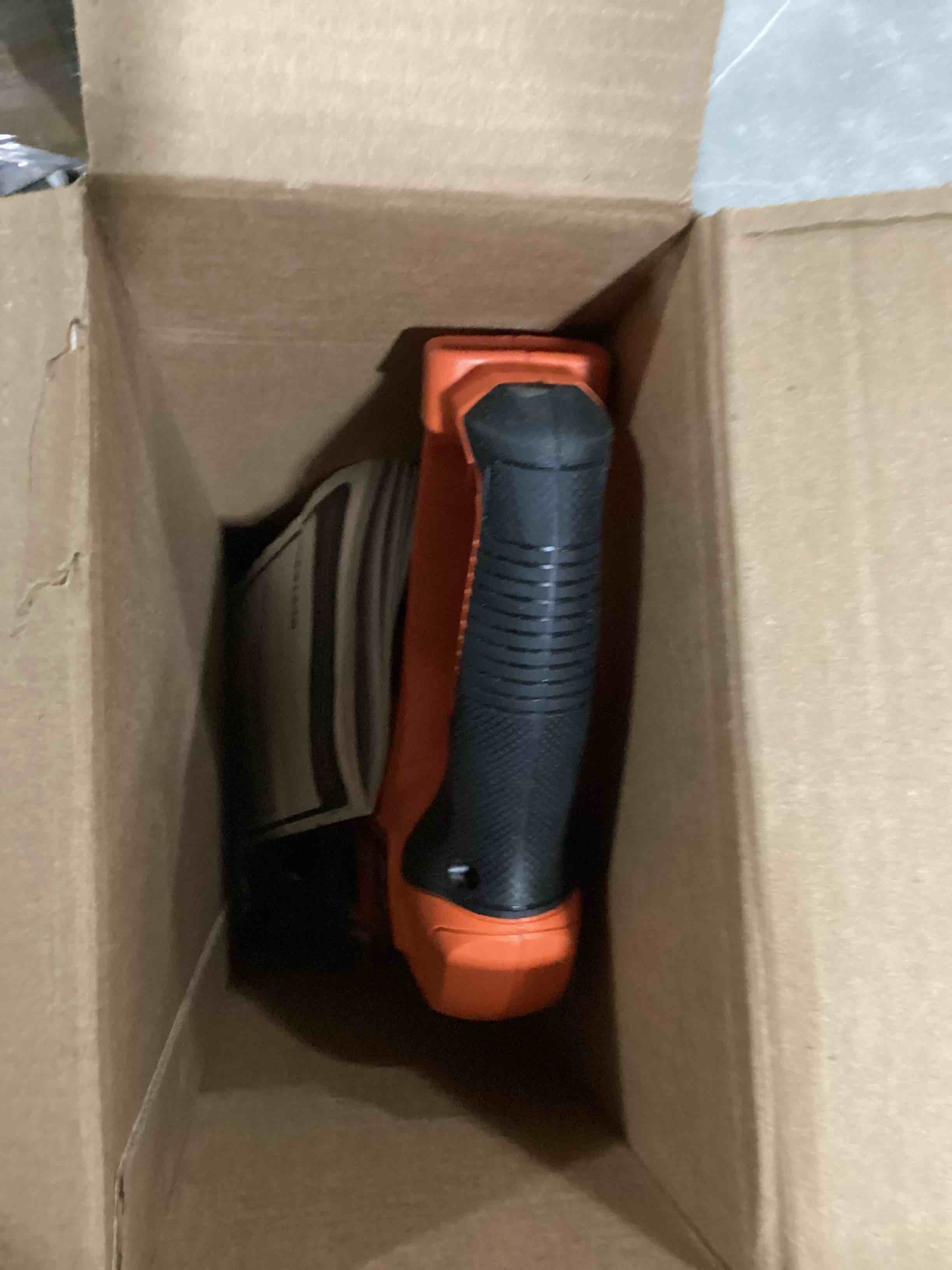 https://s3.amazonaws.com/lotting-images-prod/bidfta/BLU5830615_1718648626580.jpeg