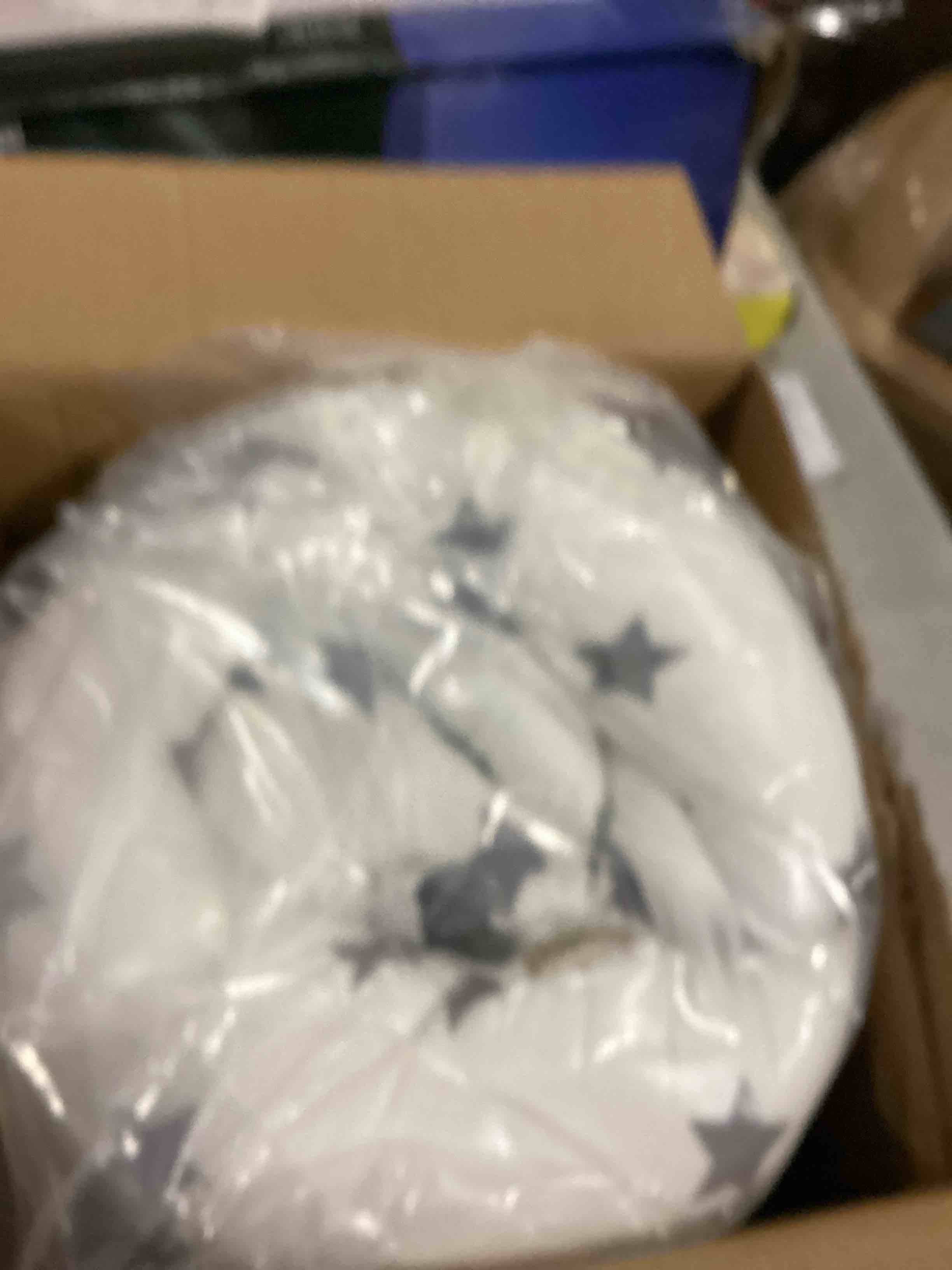 https://s3.amazonaws.com/lotting-images-prod/bidfta/BLU5830795_1718800034777.jpeg
