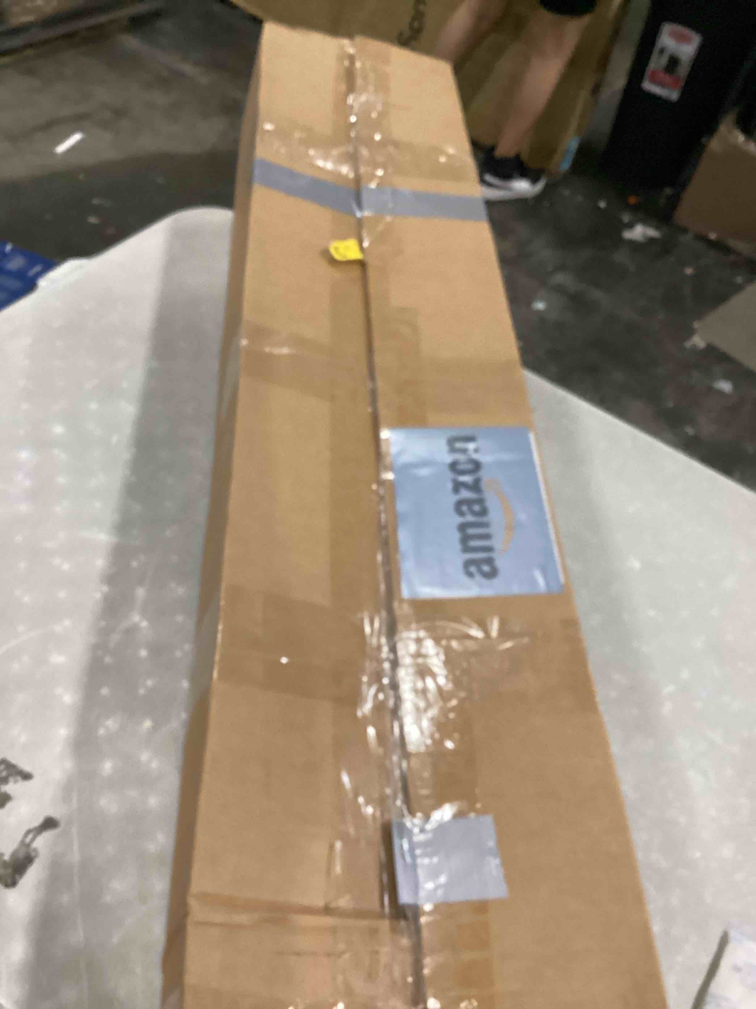 https://s3.amazonaws.com/lotting-images-prod/bidfta/BLU5830914_1718821568173.jpeg