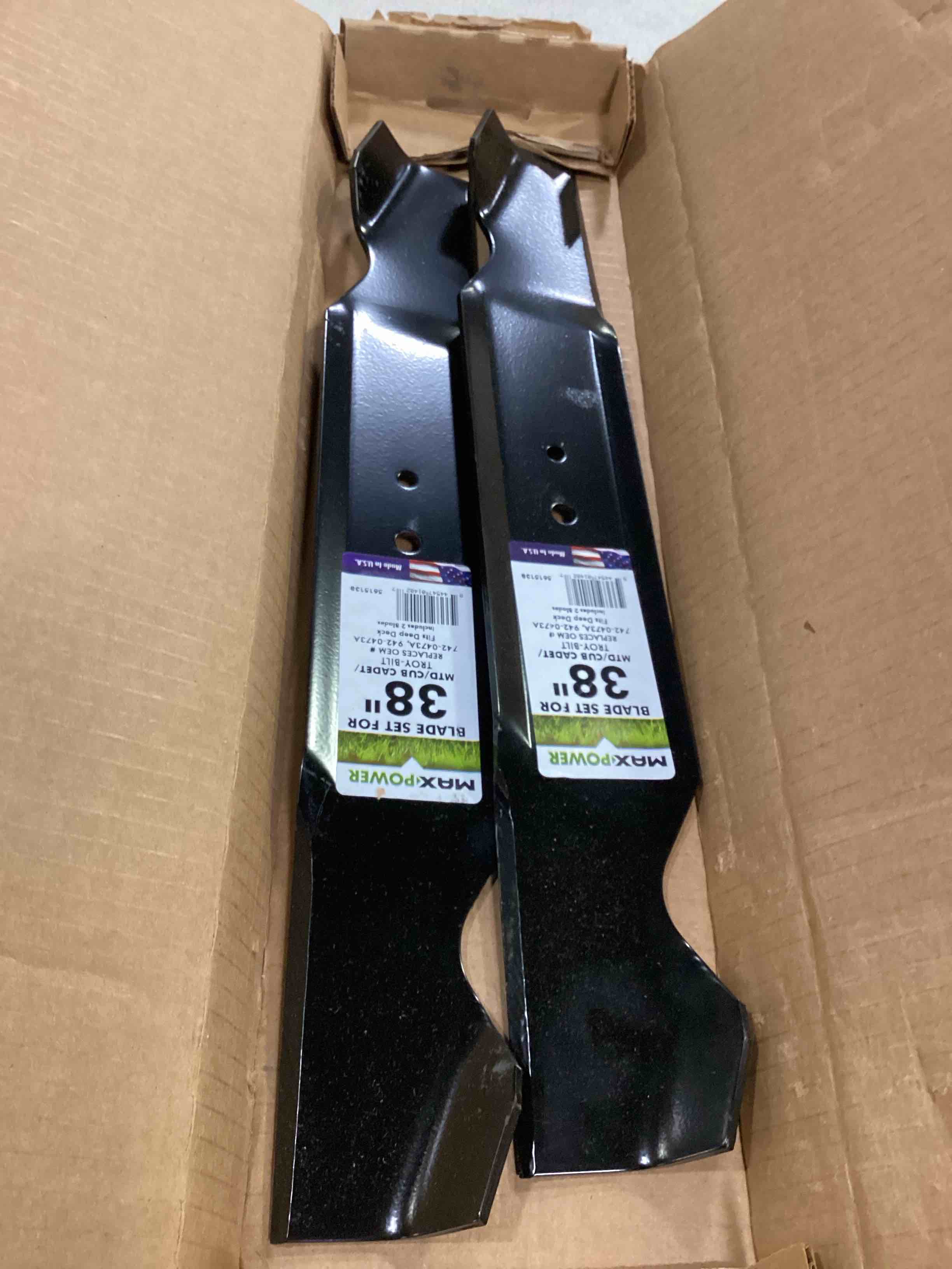 https://s3.amazonaws.com/lotting-images-prod/bidfta/BLU5831433_1717673792524.jpeg