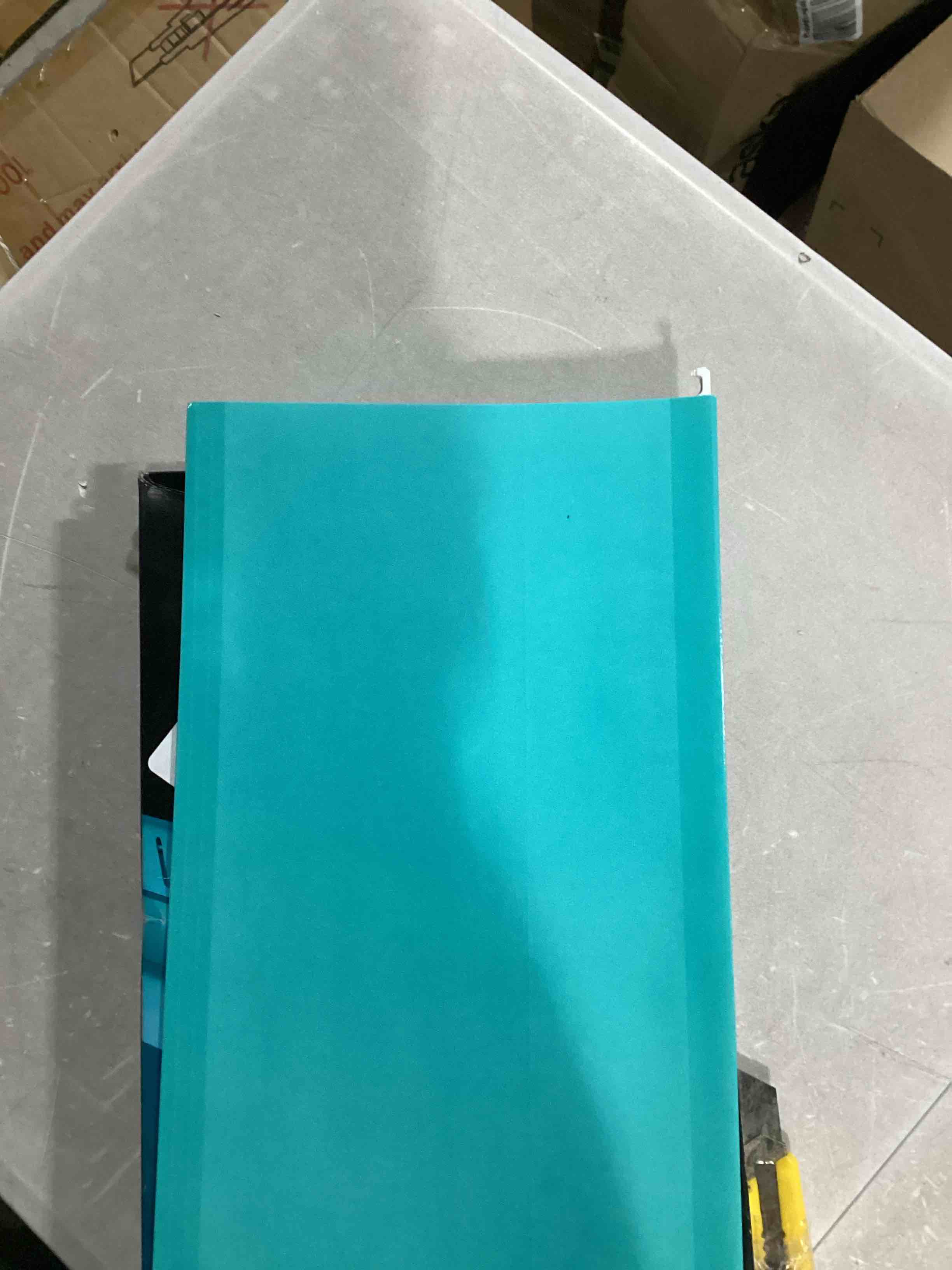 https://s3.amazonaws.com/lotting-images-prod/bidfta/BLU5833264_1718374844335.jpeg