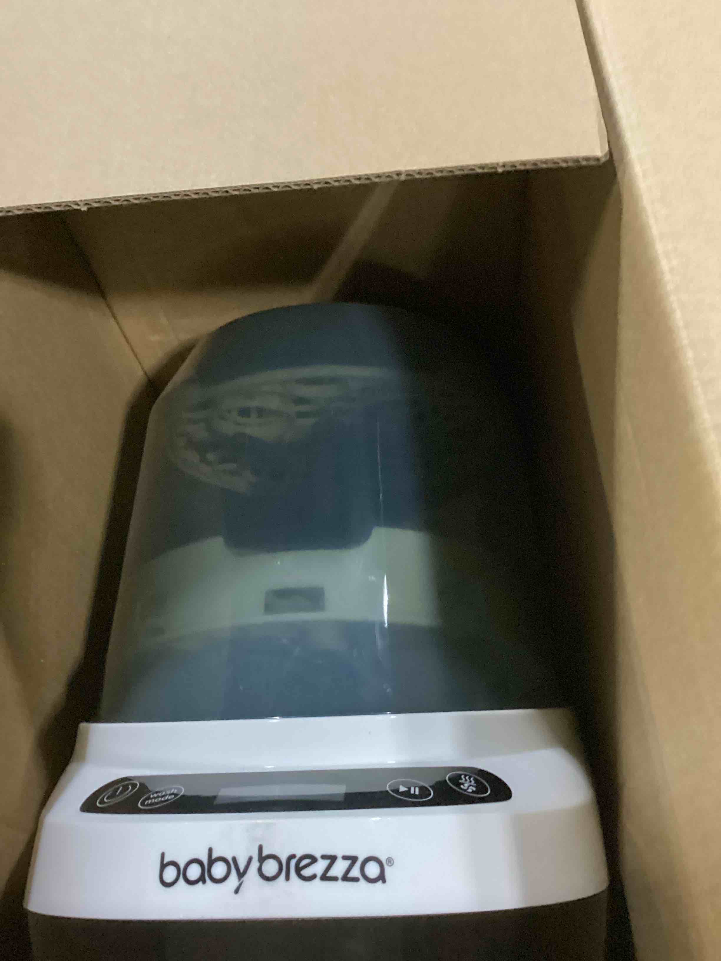https://s3.amazonaws.com/lotting-images-prod/bidfta/BLU5833768_1718815467207.jpeg