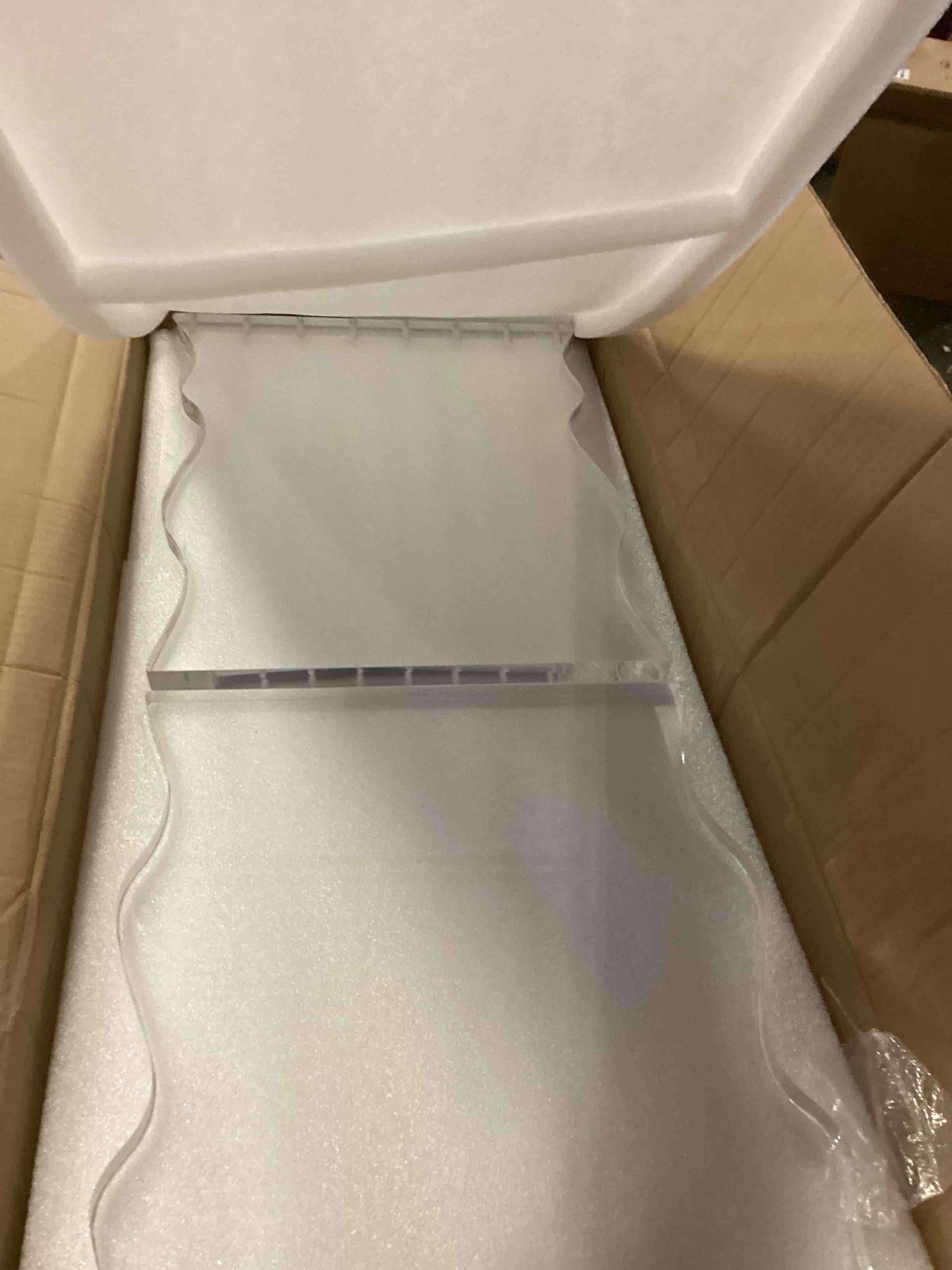 https://s3.amazonaws.com/lotting-images-prod/bidfta/BLU5833955_1716983466708.jpeg