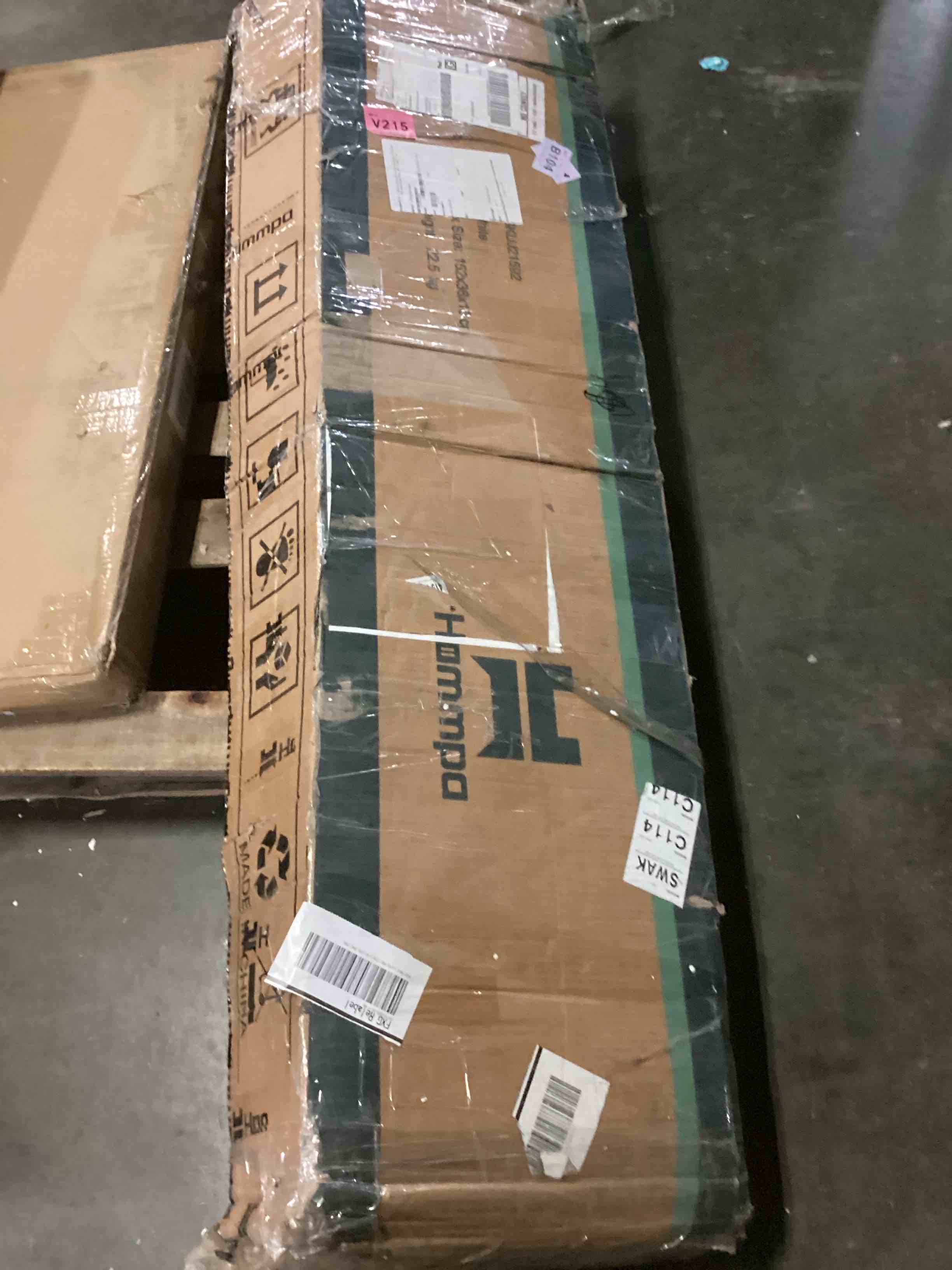 https://s3.amazonaws.com/lotting-images-prod/bidfta/BLU5834624_1717508659006.jpeg