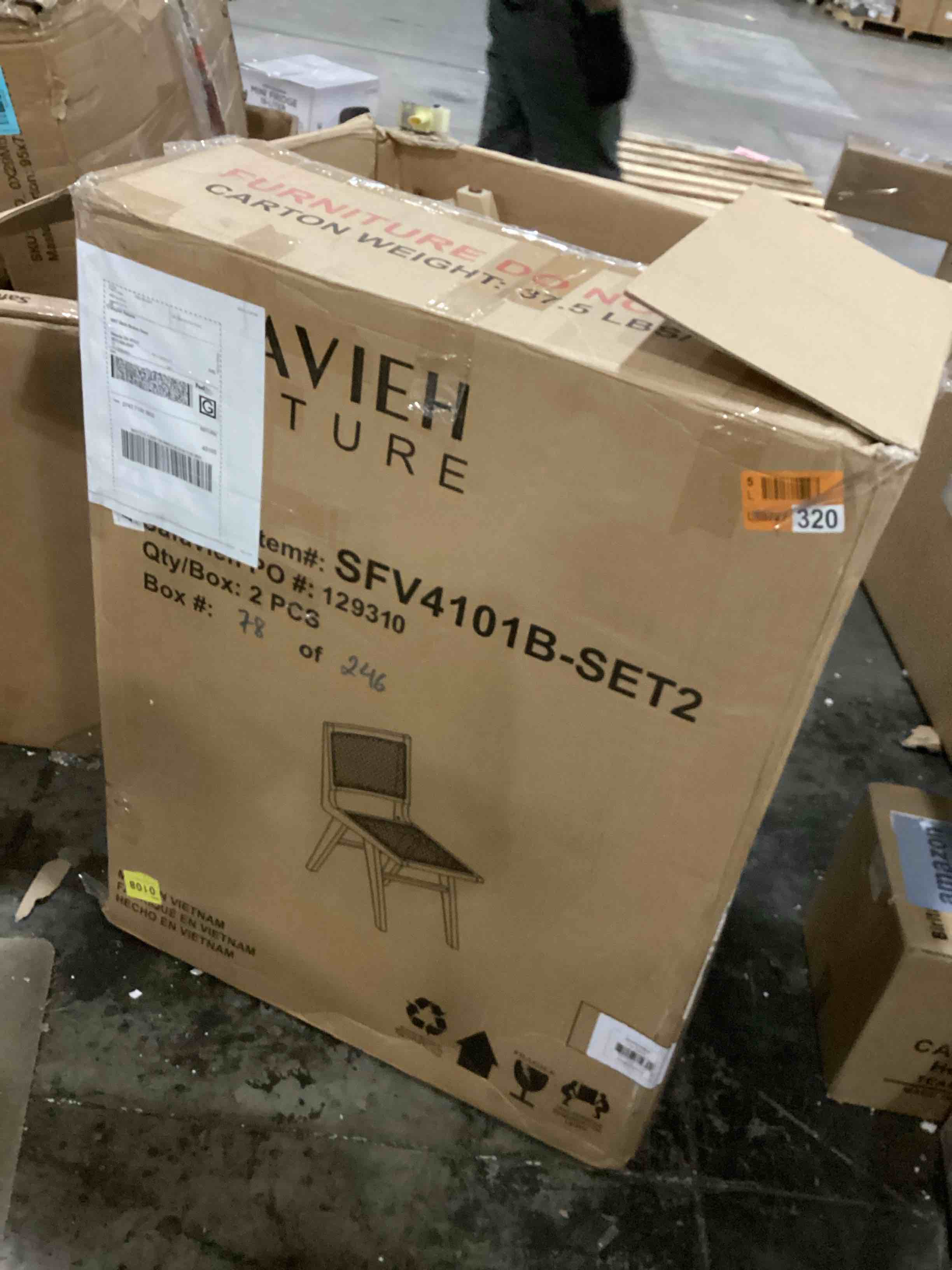 https://s3.amazonaws.com/lotting-images-prod/bidfta/BLU5835479_1716908853020.jpeg