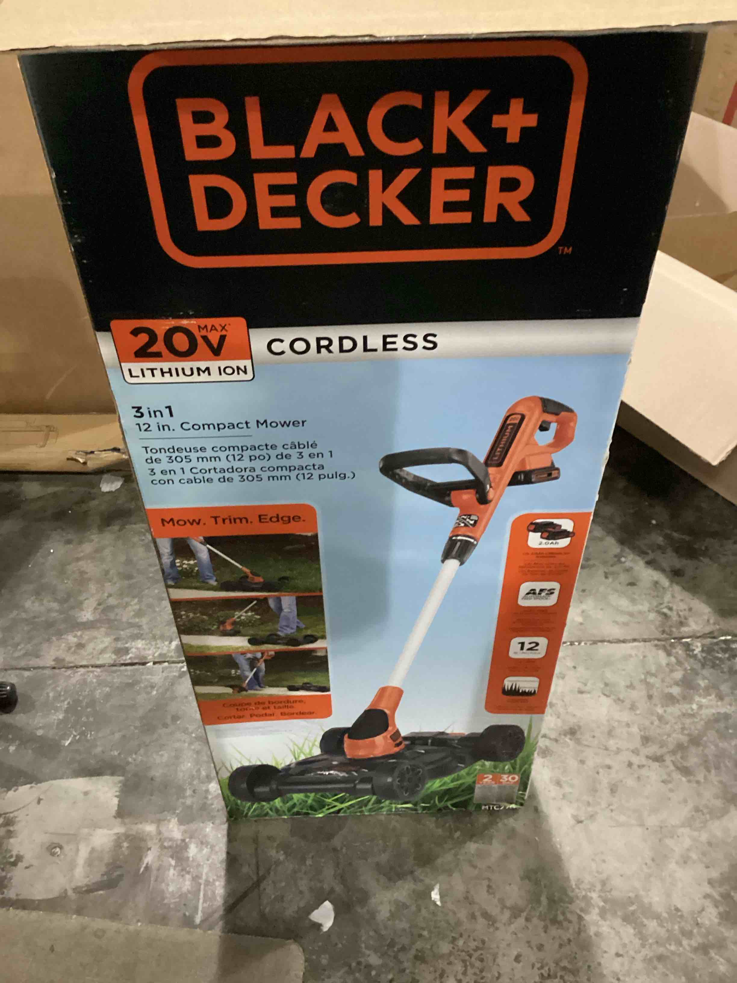https://s3.amazonaws.com/lotting-images-prod/bidfta/BLU5835726_1717419762359.jpeg