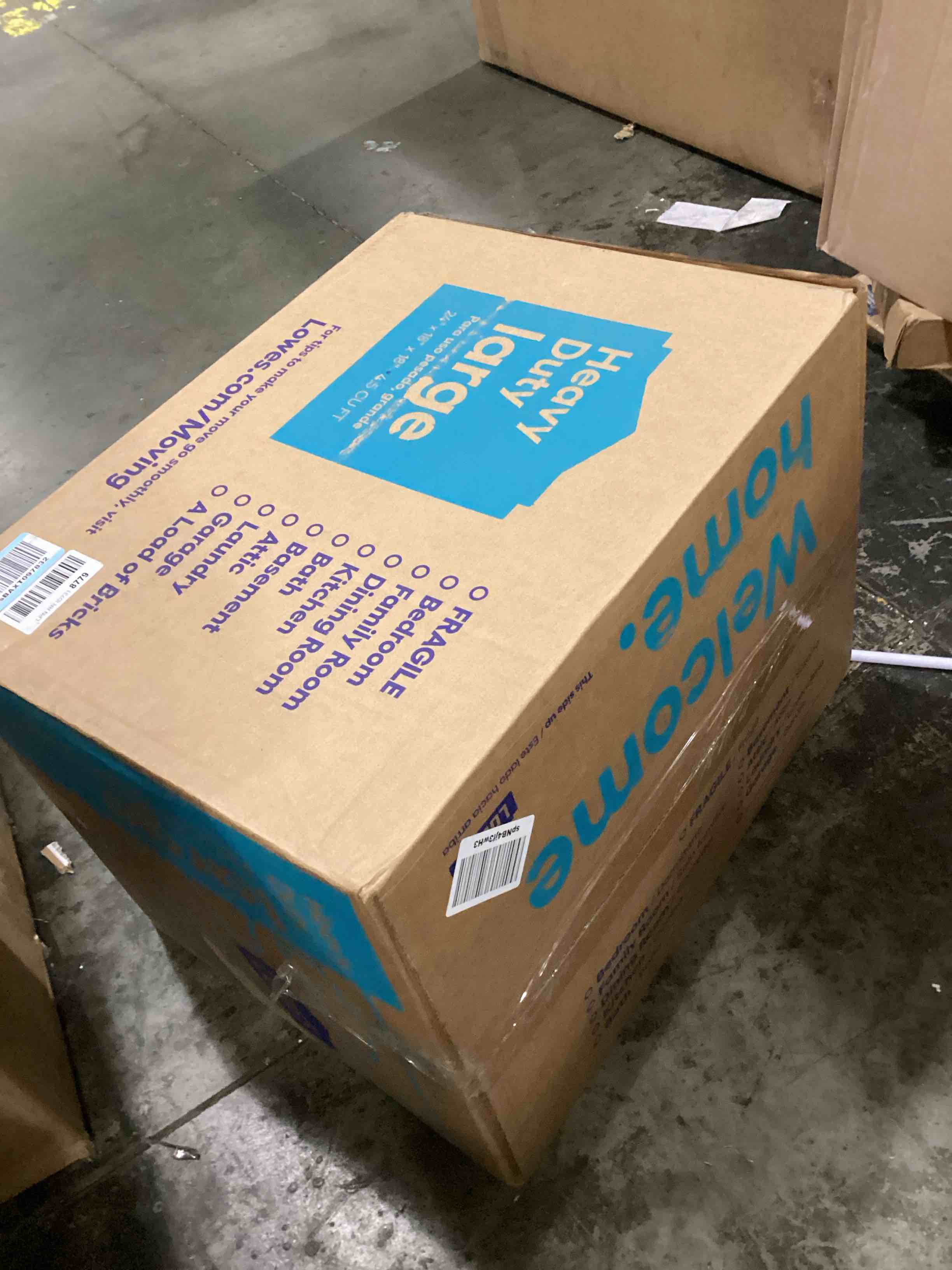 https://s3.amazonaws.com/lotting-images-prod/bidfta/BLU5835992_1717675428767.jpeg