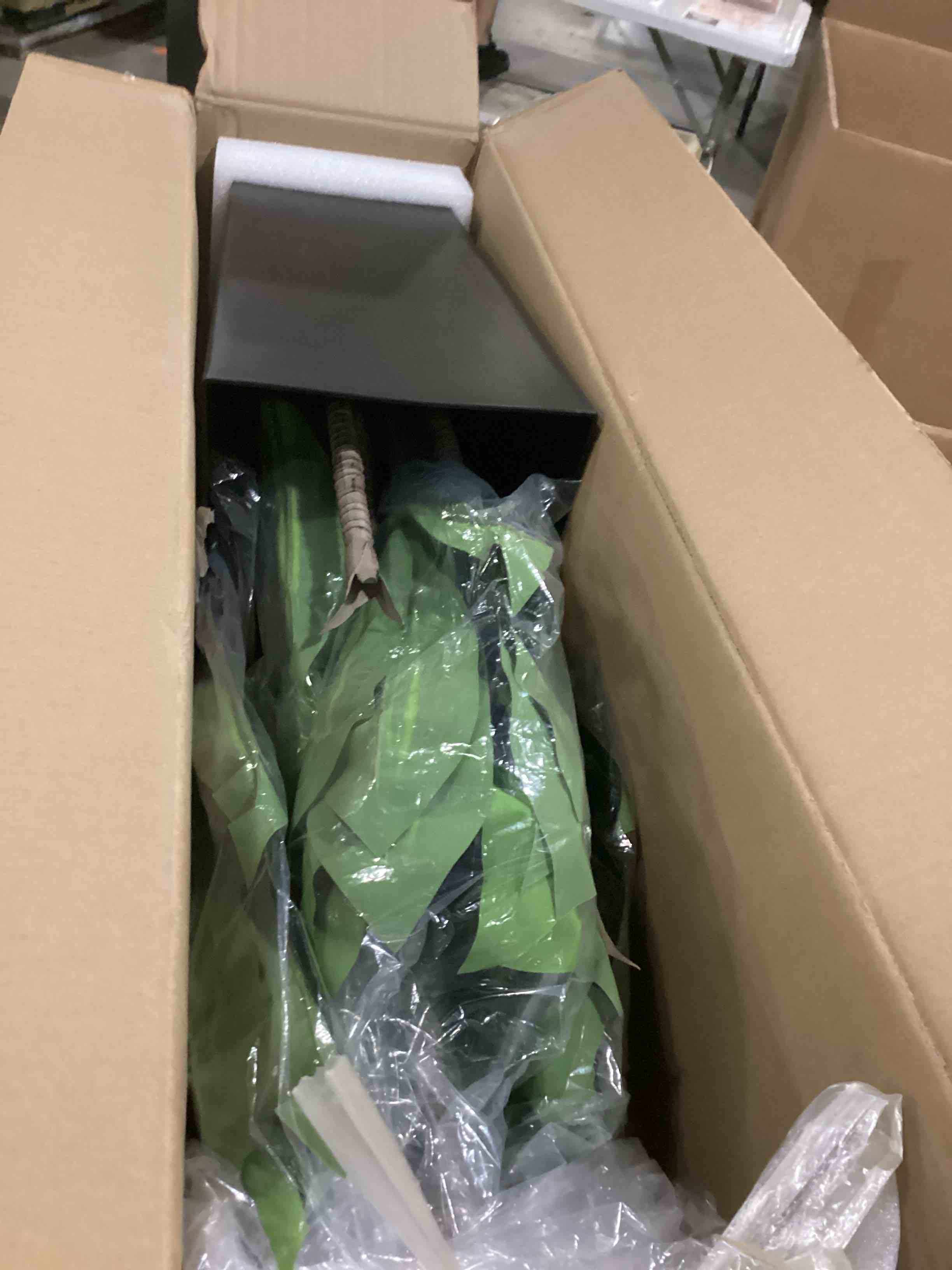 https://s3.amazonaws.com/lotting-images-prod/bidfta/BLU5836126_1717771436031.jpeg