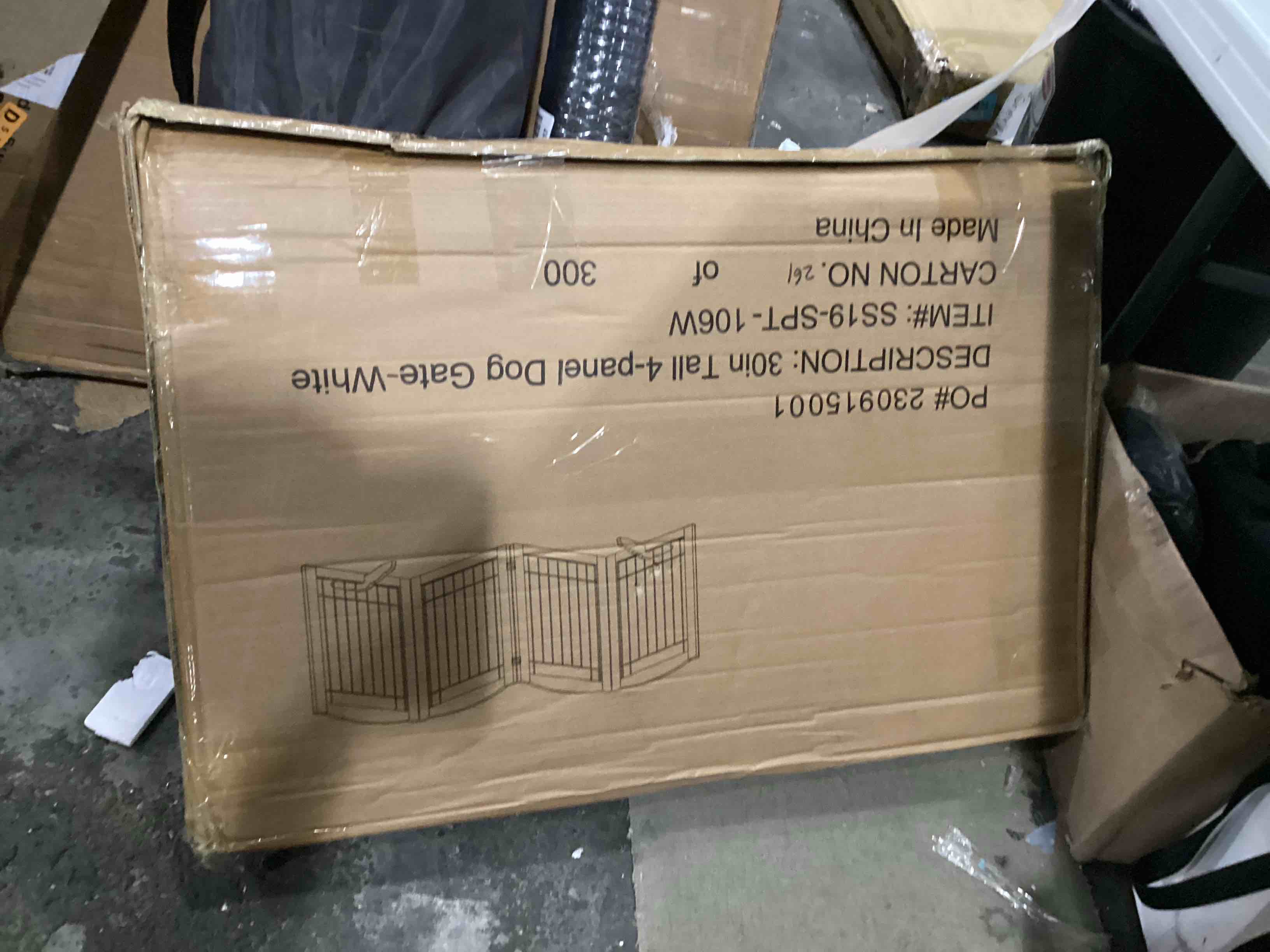 https://s3.amazonaws.com/lotting-images-prod/bidfta/BLU5836302_1718115940649.jpeg