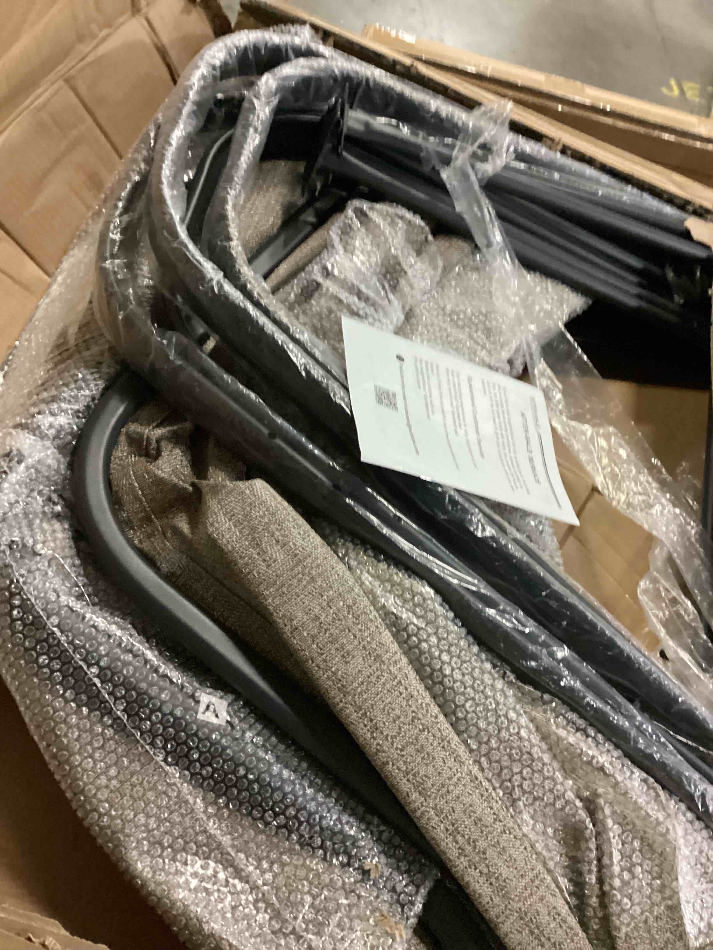 https://s3.amazonaws.com/lotting-images-prod/bidfta/BLU5837140_1717513436023.jpeg