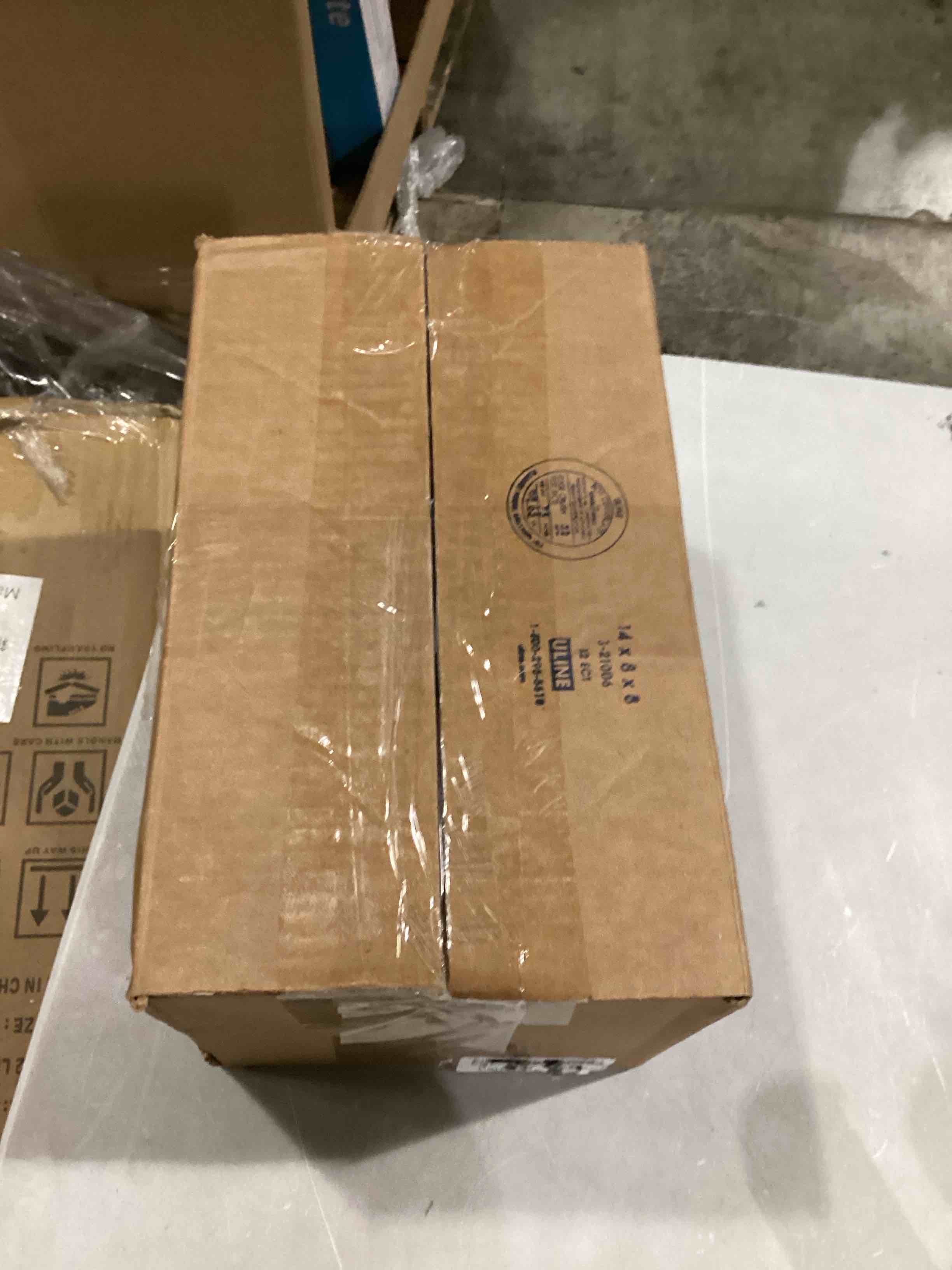 https://s3.amazonaws.com/lotting-images-prod/bidfta/BLU5838500_1717424500560.jpeg