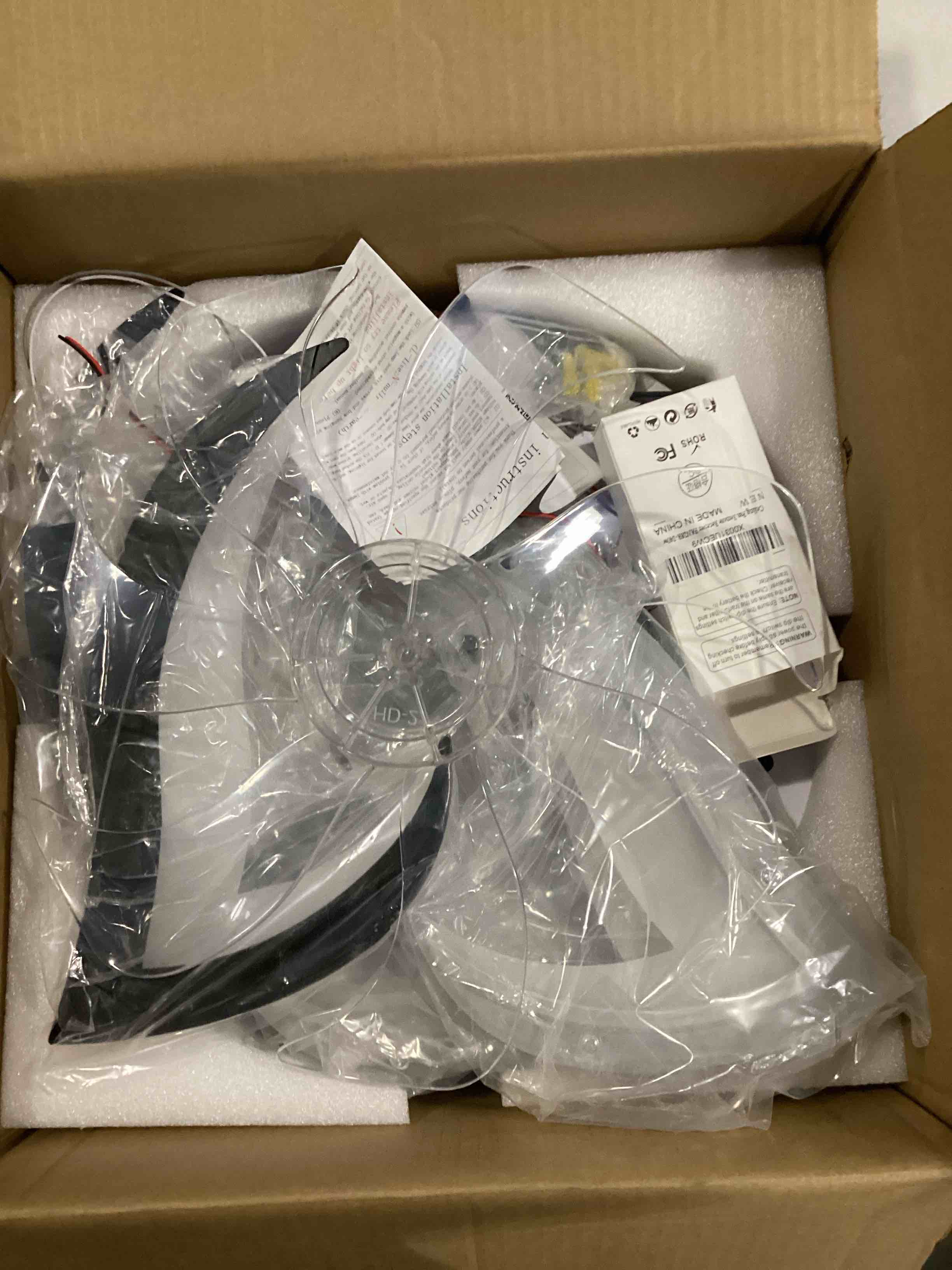 https://s3.amazonaws.com/lotting-images-prod/bidfta/BLU5838578_1717440467082.jpeg