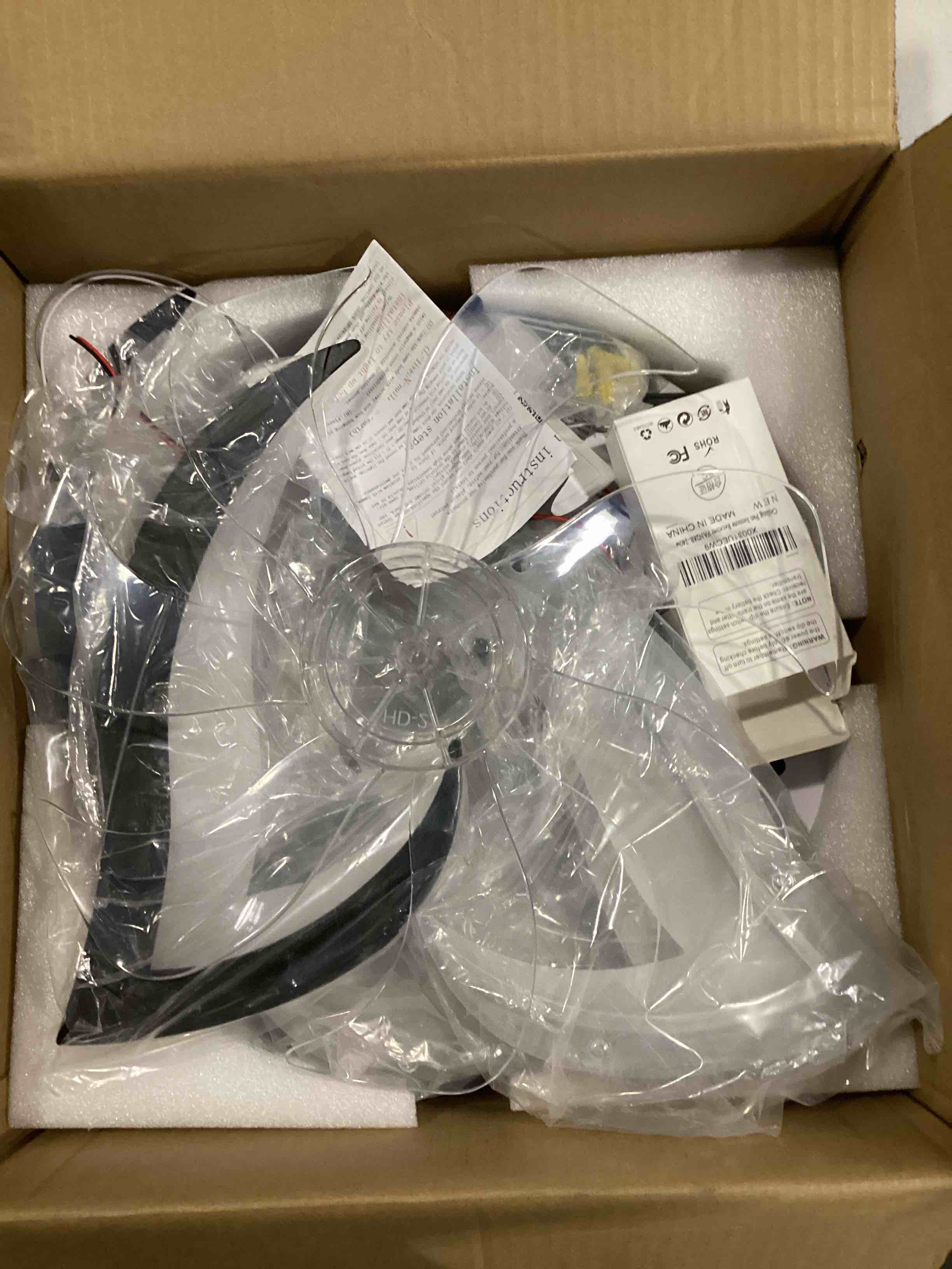 https://s3.amazonaws.com/lotting-images-prod/bidfta/BLU5838578_1717440467815.jpeg