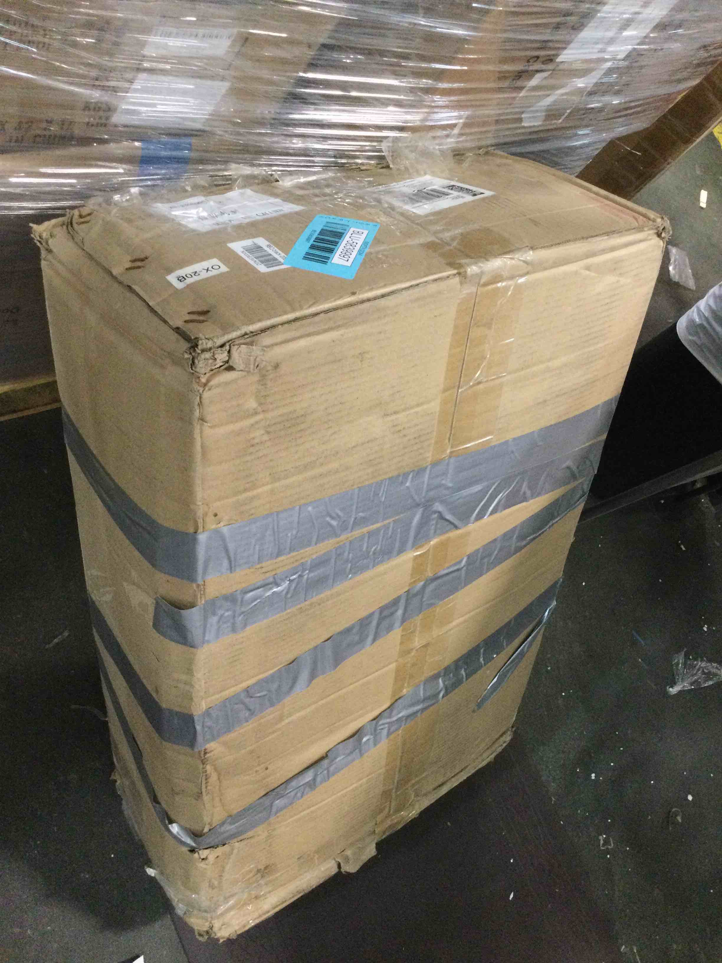 https://s3.amazonaws.com/lotting-images-prod/bidfta/BLU5839997_1709752097412.jpeg
