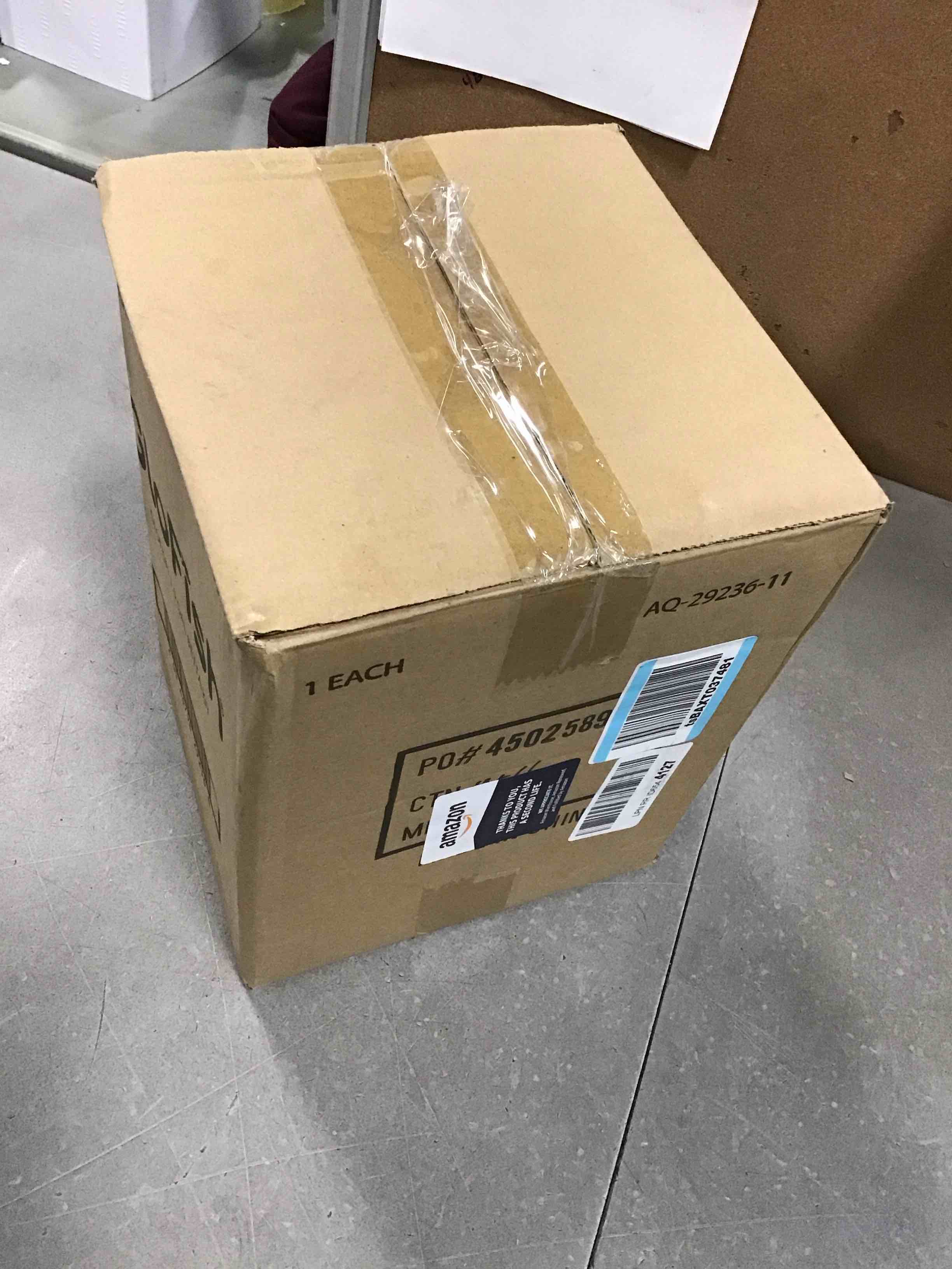 https://s3.amazonaws.com/lotting-images-prod/bidfta/BLU5840212_1709924189063.jpeg
