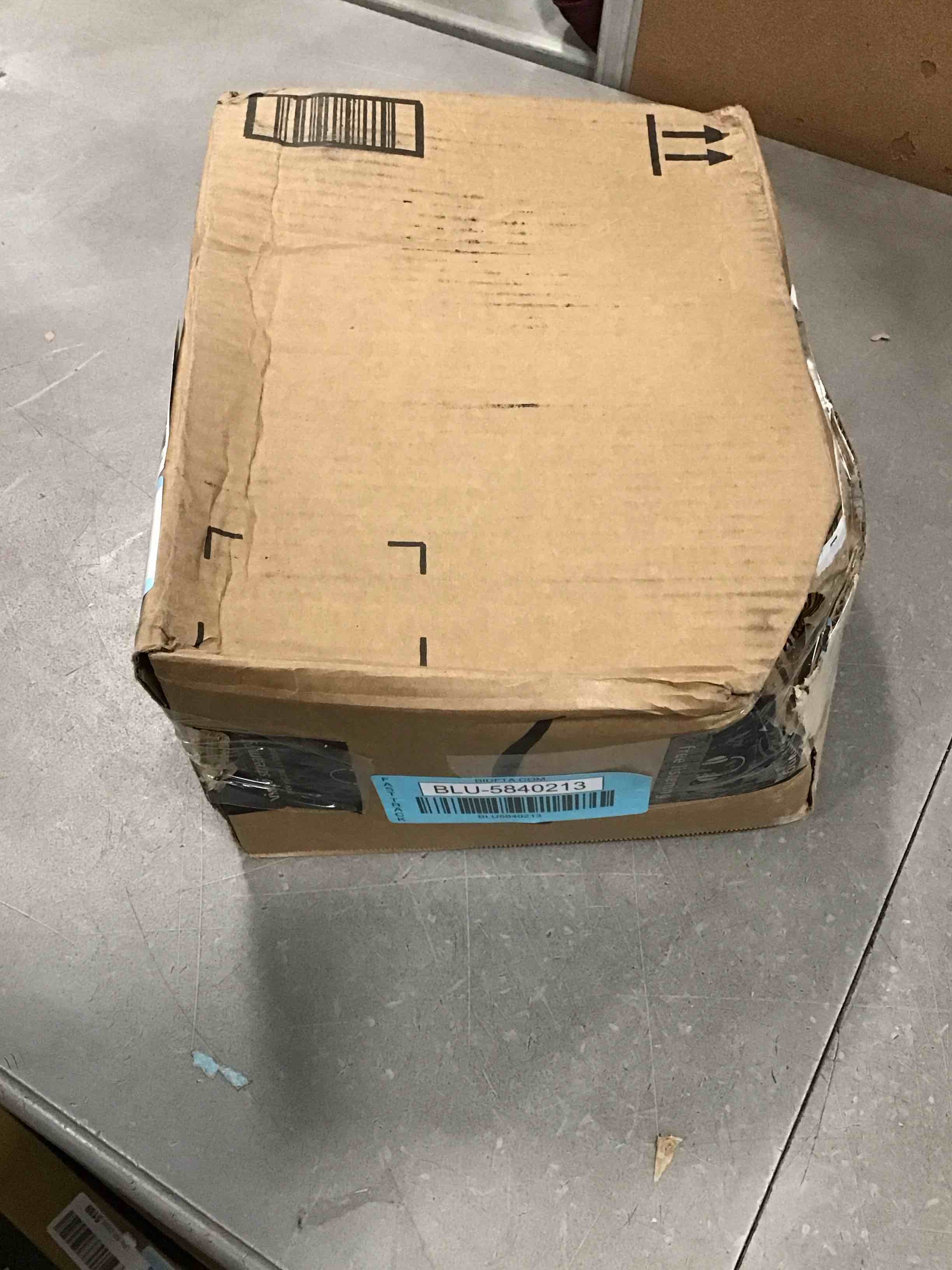 https://s3.amazonaws.com/lotting-images-prod/bidfta/BLU5840213_1709924248201.jpeg
