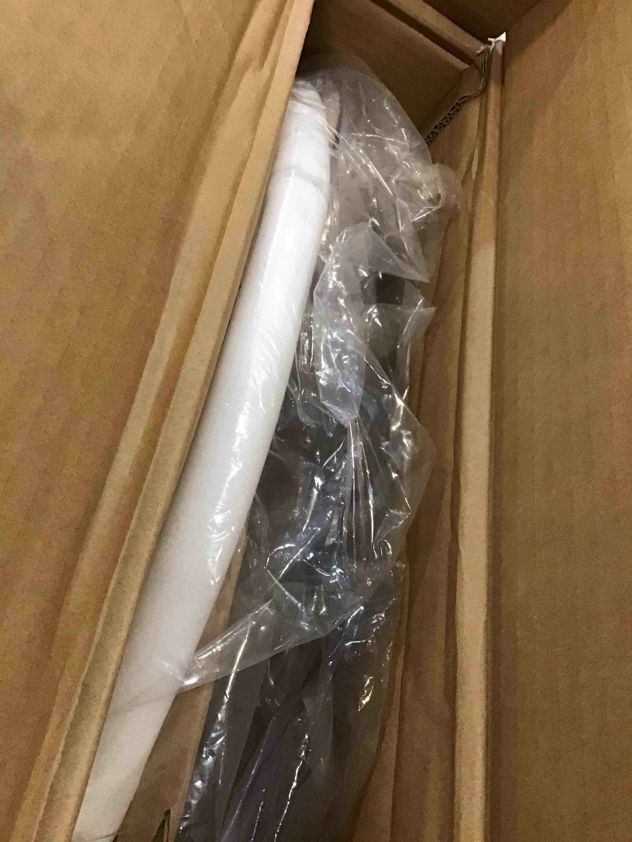 https://s3.amazonaws.com/lotting-images-prod/bidfta/BLU5840509_1710165162610.jpeg