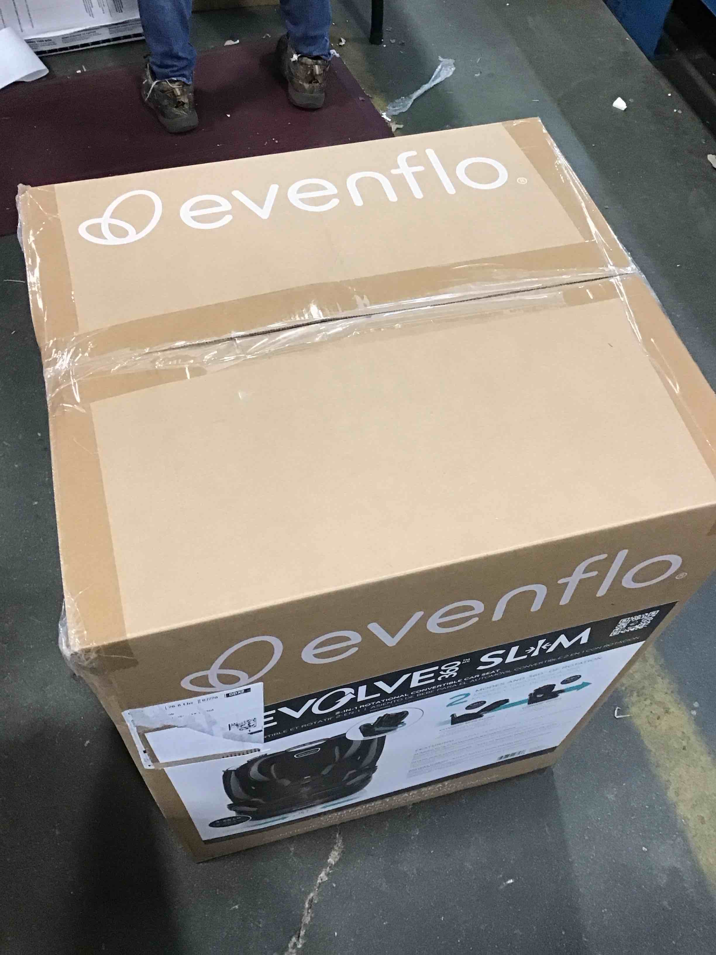 https://s3.amazonaws.com/lotting-images-prod/bidfta/BLU5840548_1710171773161.jpeg