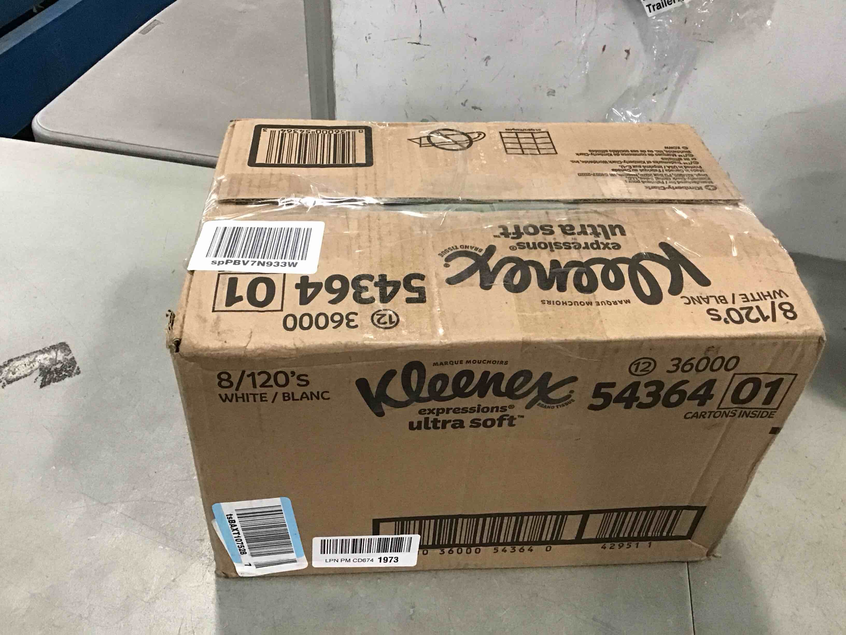 https://s3.amazonaws.com/lotting-images-prod/bidfta/BLU5840584_1710179264219.jpeg