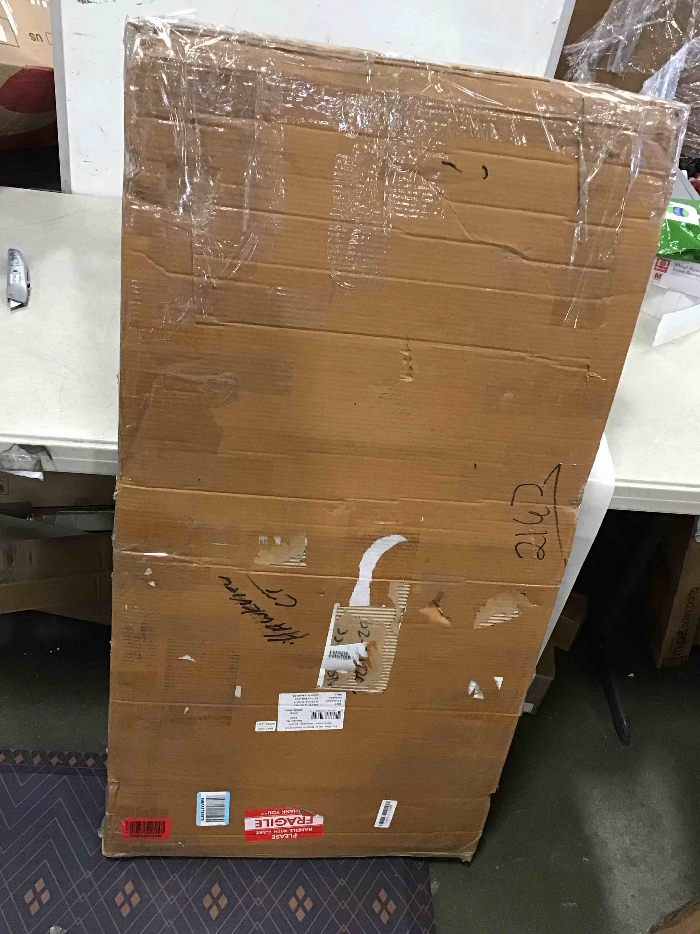 https://s3.amazonaws.com/lotting-images-prod/bidfta/BLU5840944_1710342239646.jpeg
