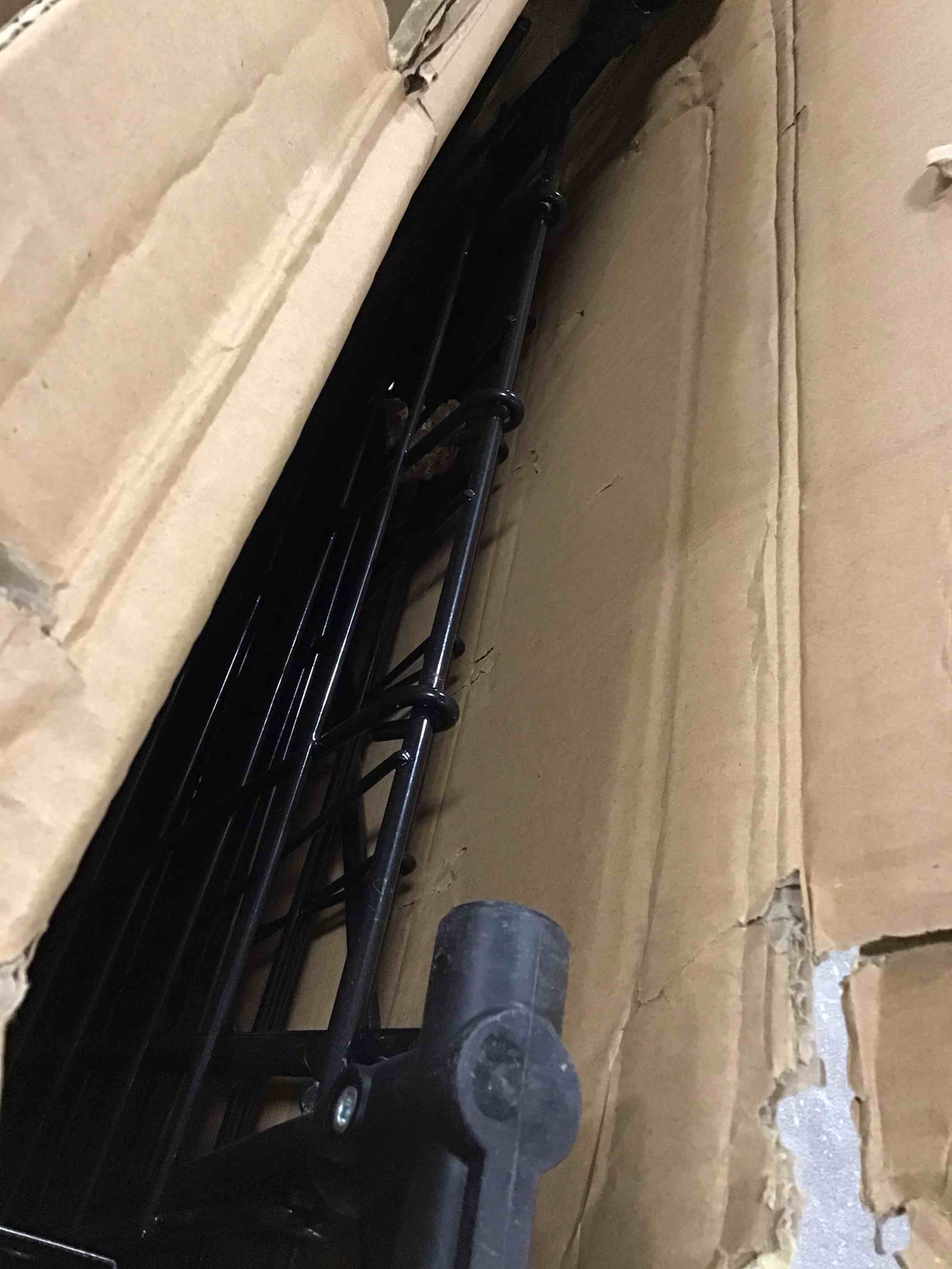 https://s3.amazonaws.com/lotting-images-prod/bidfta/BLU5841099_1710509696828.jpeg