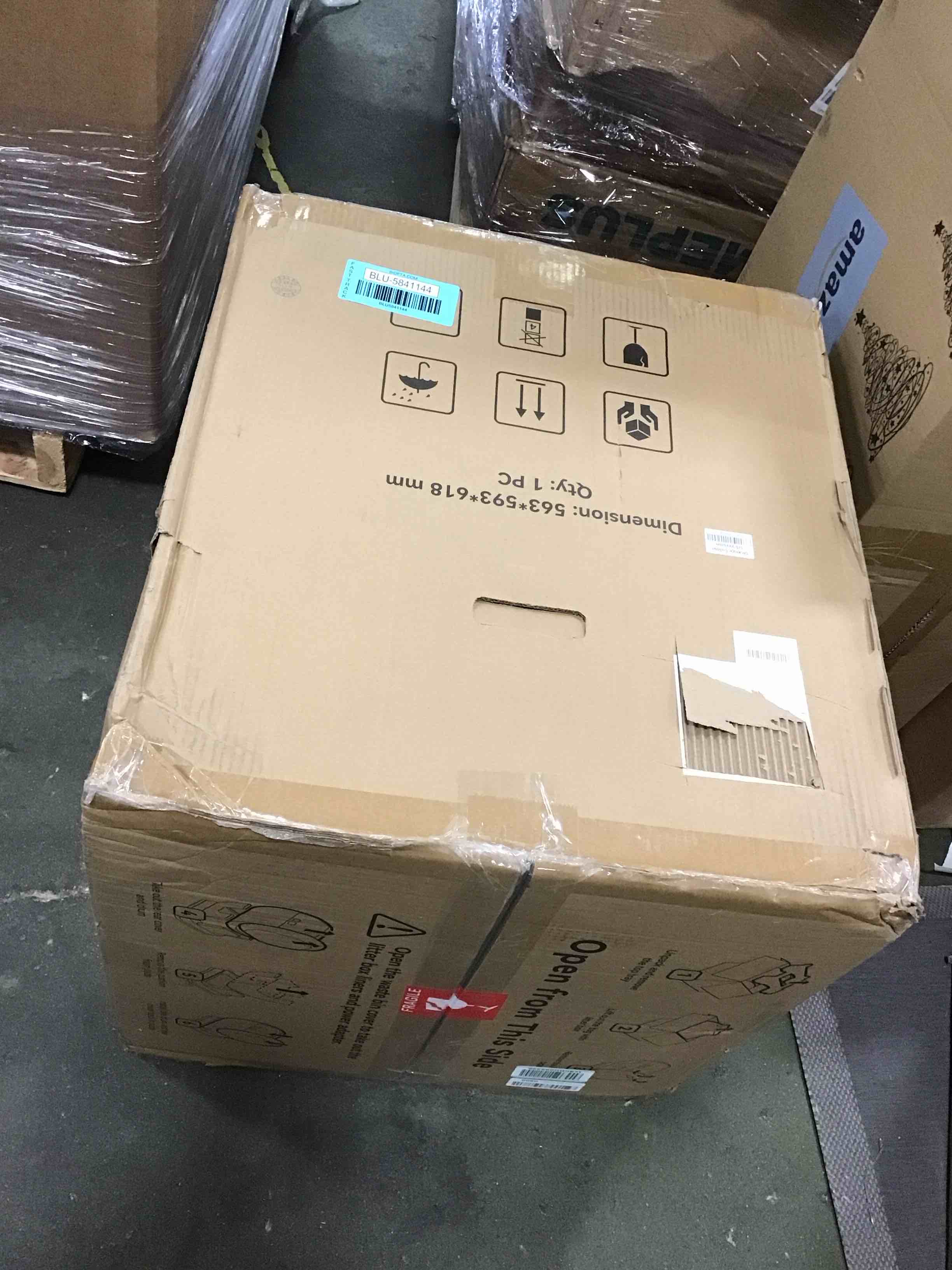 https://s3.amazonaws.com/lotting-images-prod/bidfta/BLU5841144_1710517112629.jpeg