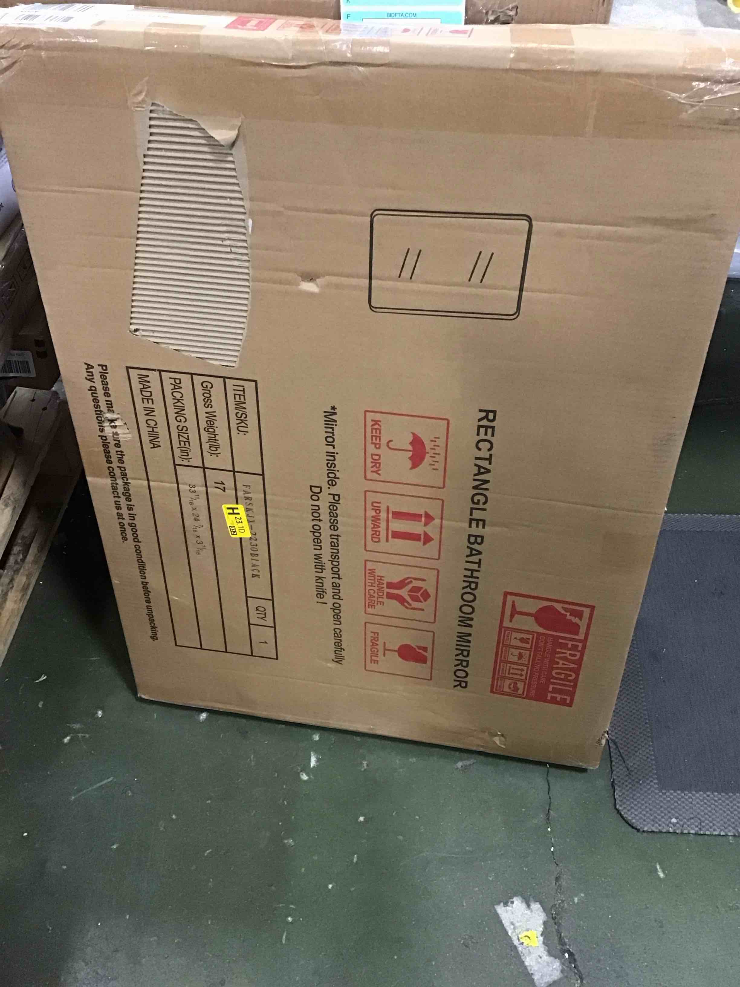 https://s3.amazonaws.com/lotting-images-prod/bidfta/BLU5841180_1710525217822.jpeg