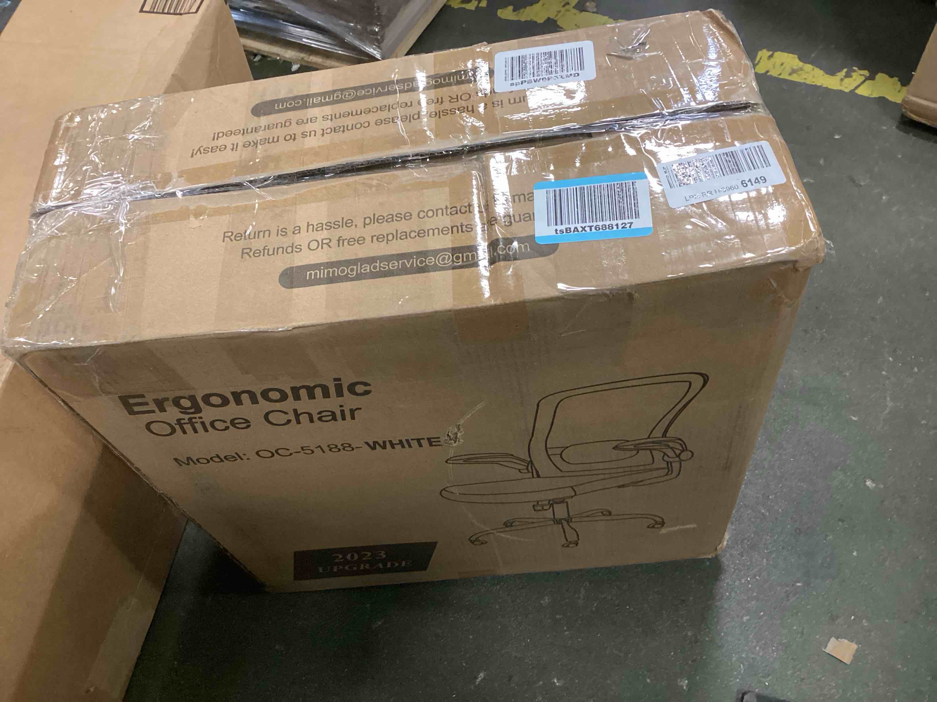 https://s3.amazonaws.com/lotting-images-prod/bidfta/BLU5841355_1710778927323.jpeg