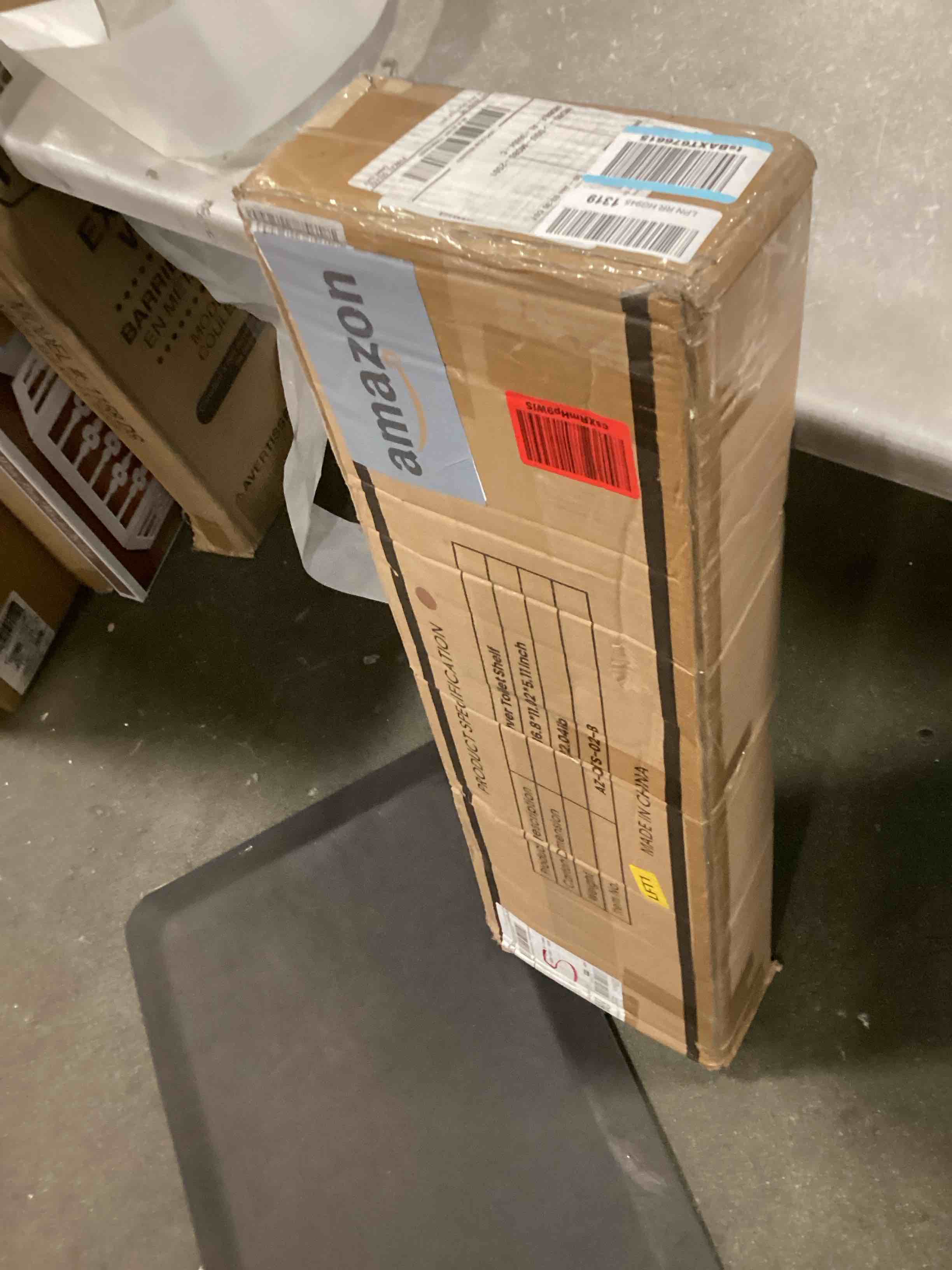 https://s3.amazonaws.com/lotting-images-prod/bidfta/BLU5841831_1709988994560.jpeg
