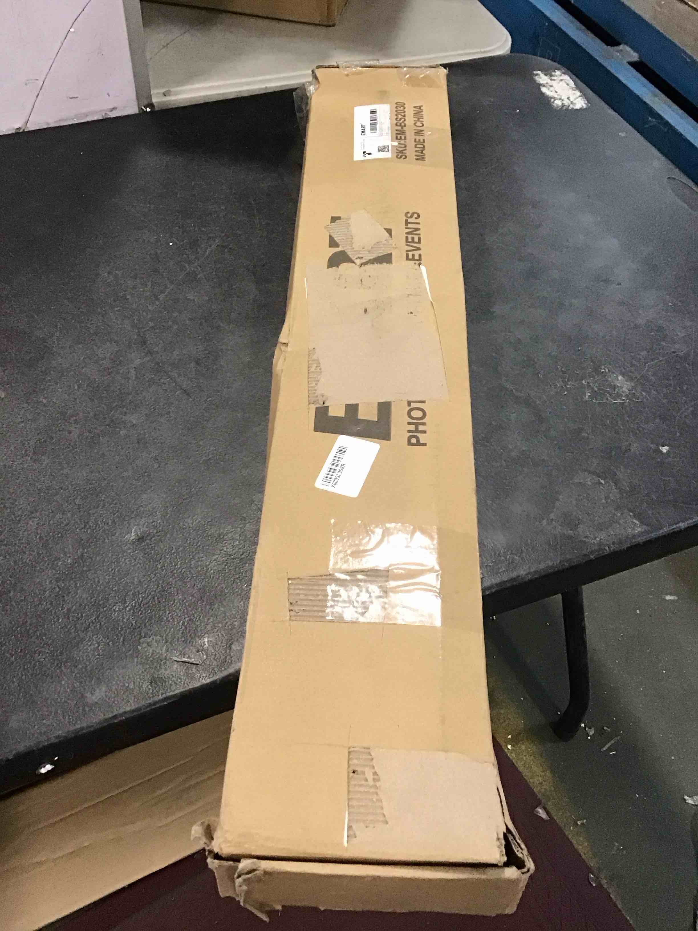 https://s3.amazonaws.com/lotting-images-prod/bidfta/BLU5843210_1710174021982.jpeg