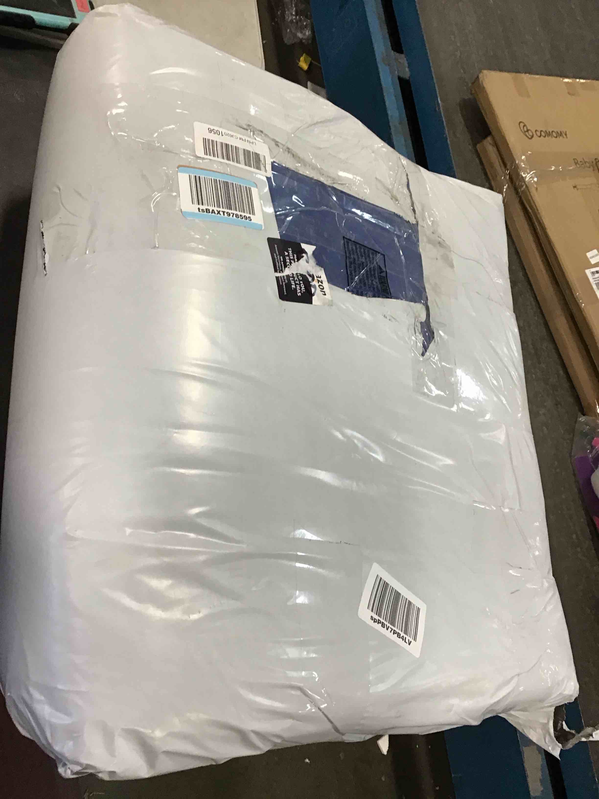 https://s3.amazonaws.com/lotting-images-prod/bidfta/BLU5843235_1710177008751.jpeg