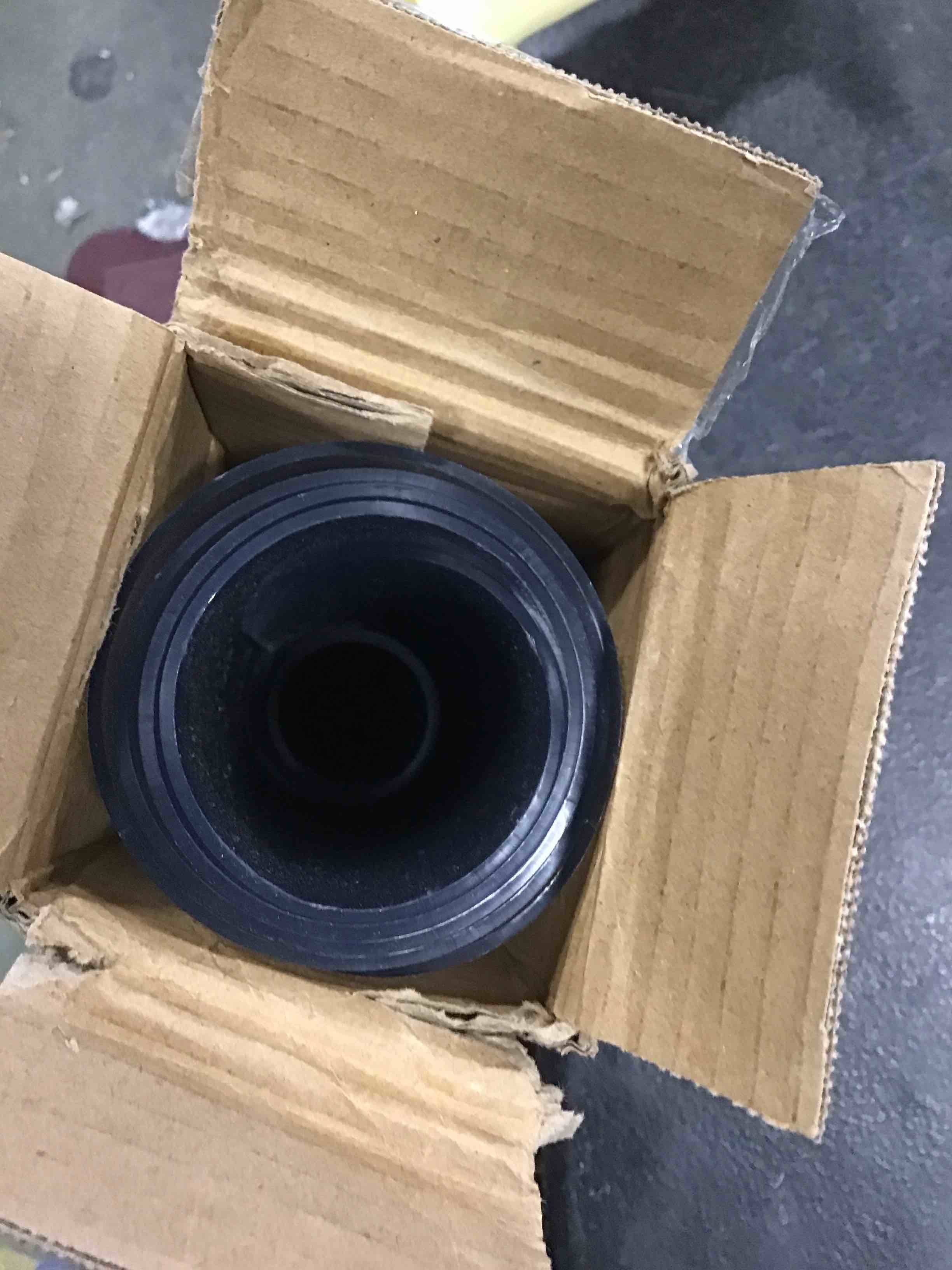 https://s3.amazonaws.com/lotting-images-prod/bidfta/BLU5843239_1710177278060.jpeg