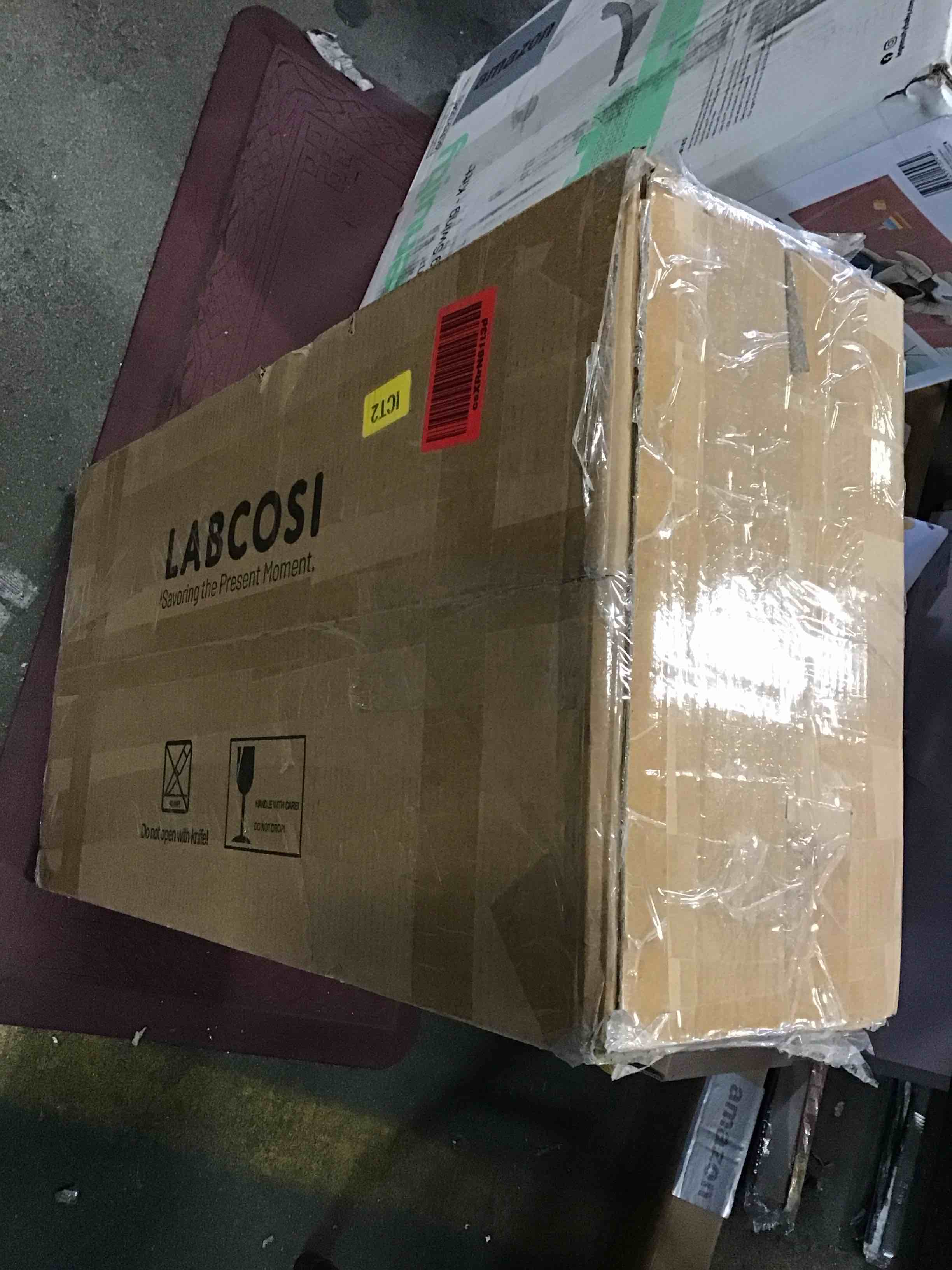 https://s3.amazonaws.com/lotting-images-prod/bidfta/BLU5843325_1710187617533.jpeg