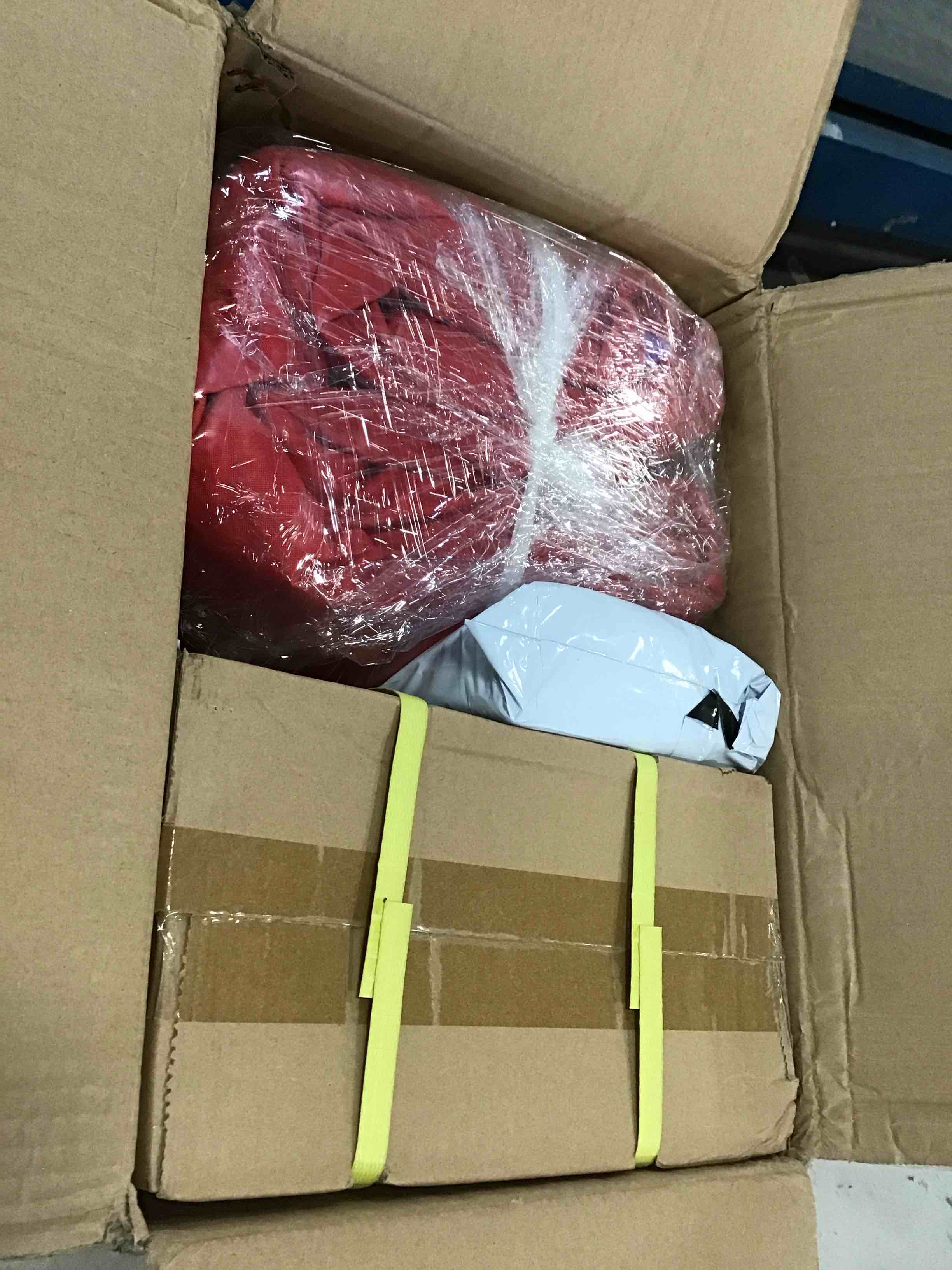 https://s3.amazonaws.com/lotting-images-prod/bidfta/BLU5843479_1710259552382.jpeg
