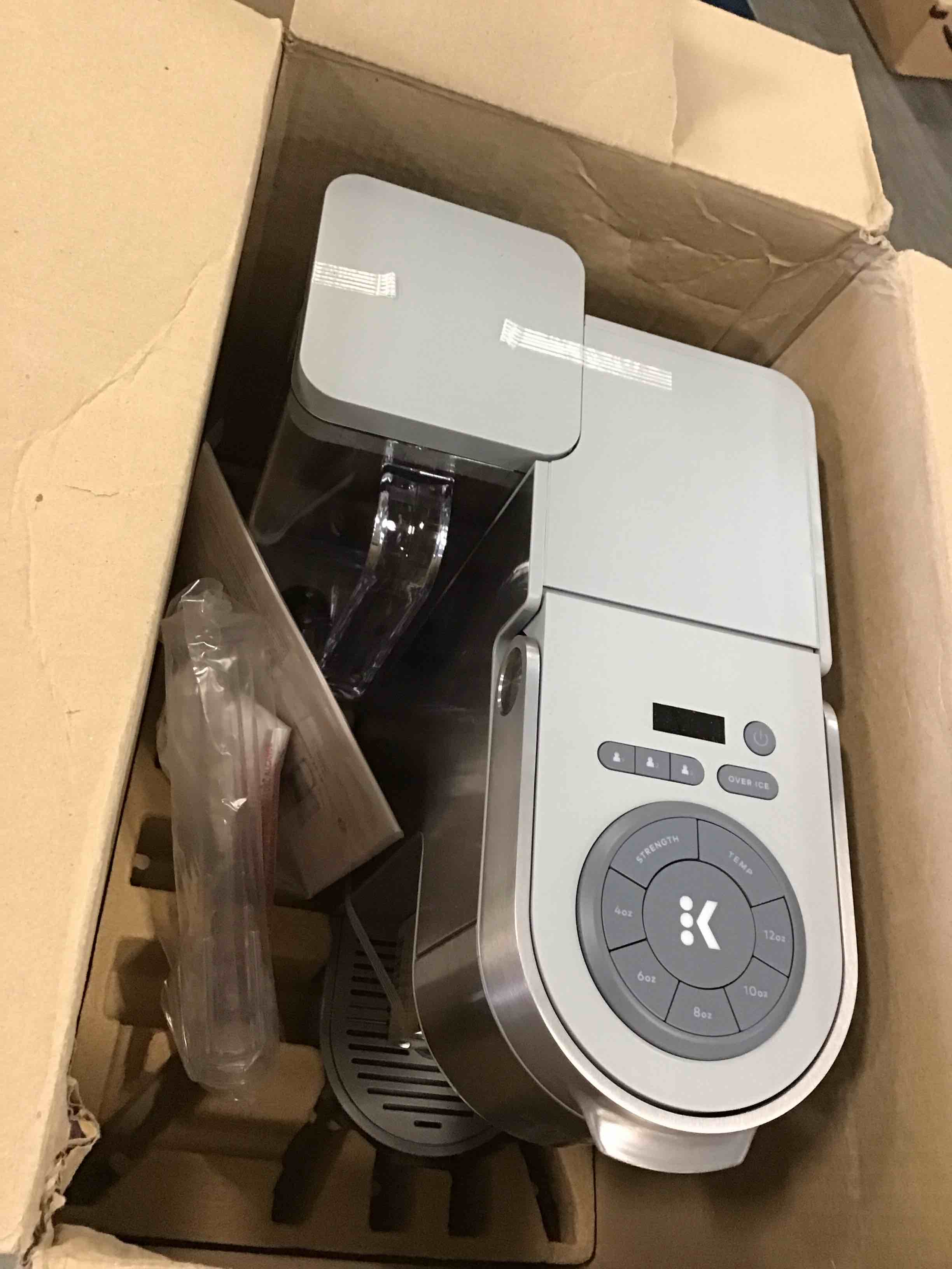 https://s3.amazonaws.com/lotting-images-prod/bidfta/BLU5843756_1710347182600.jpeg