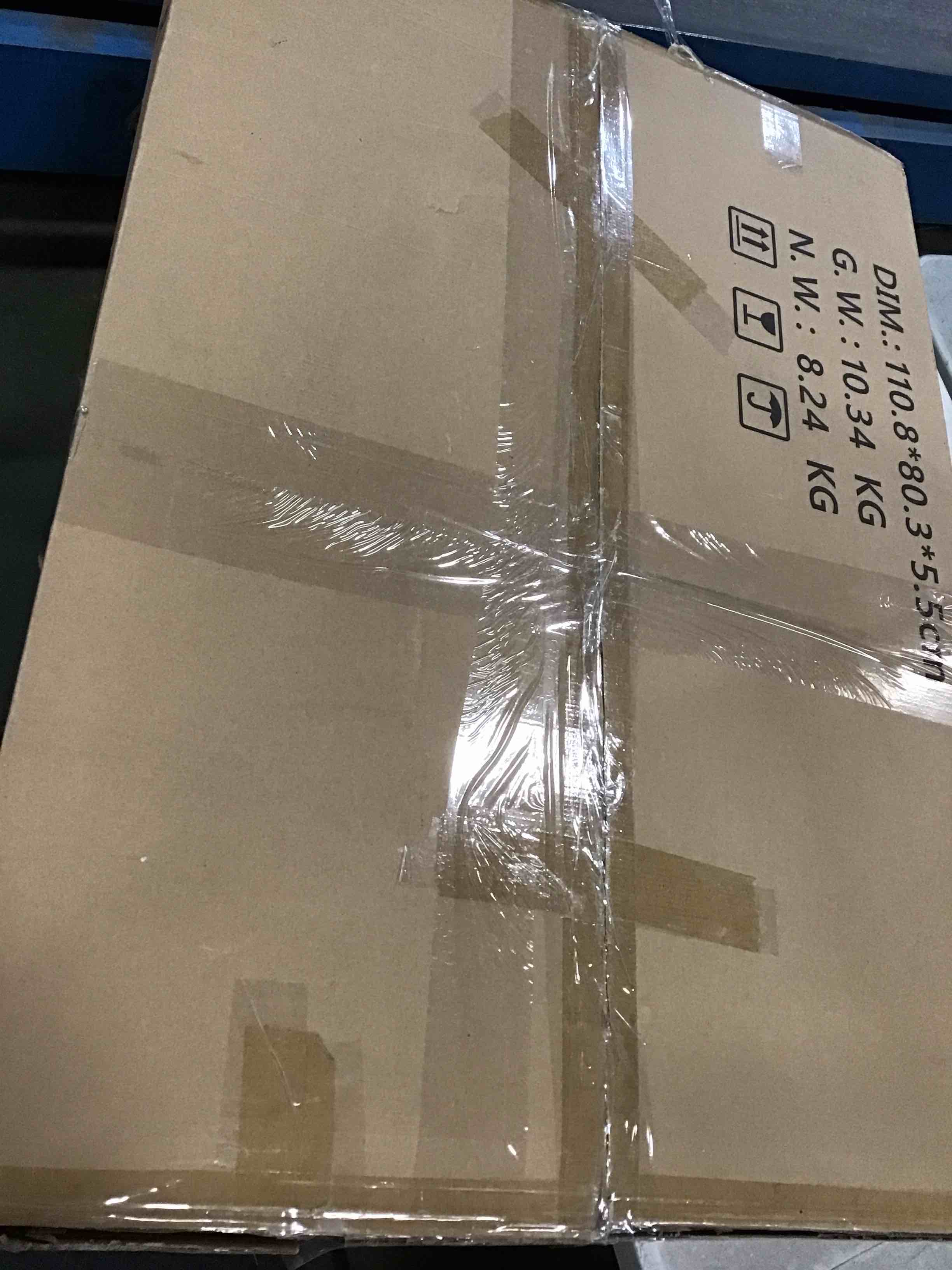 https://s3.amazonaws.com/lotting-images-prod/bidfta/BLU5843838_1710412807545.jpeg