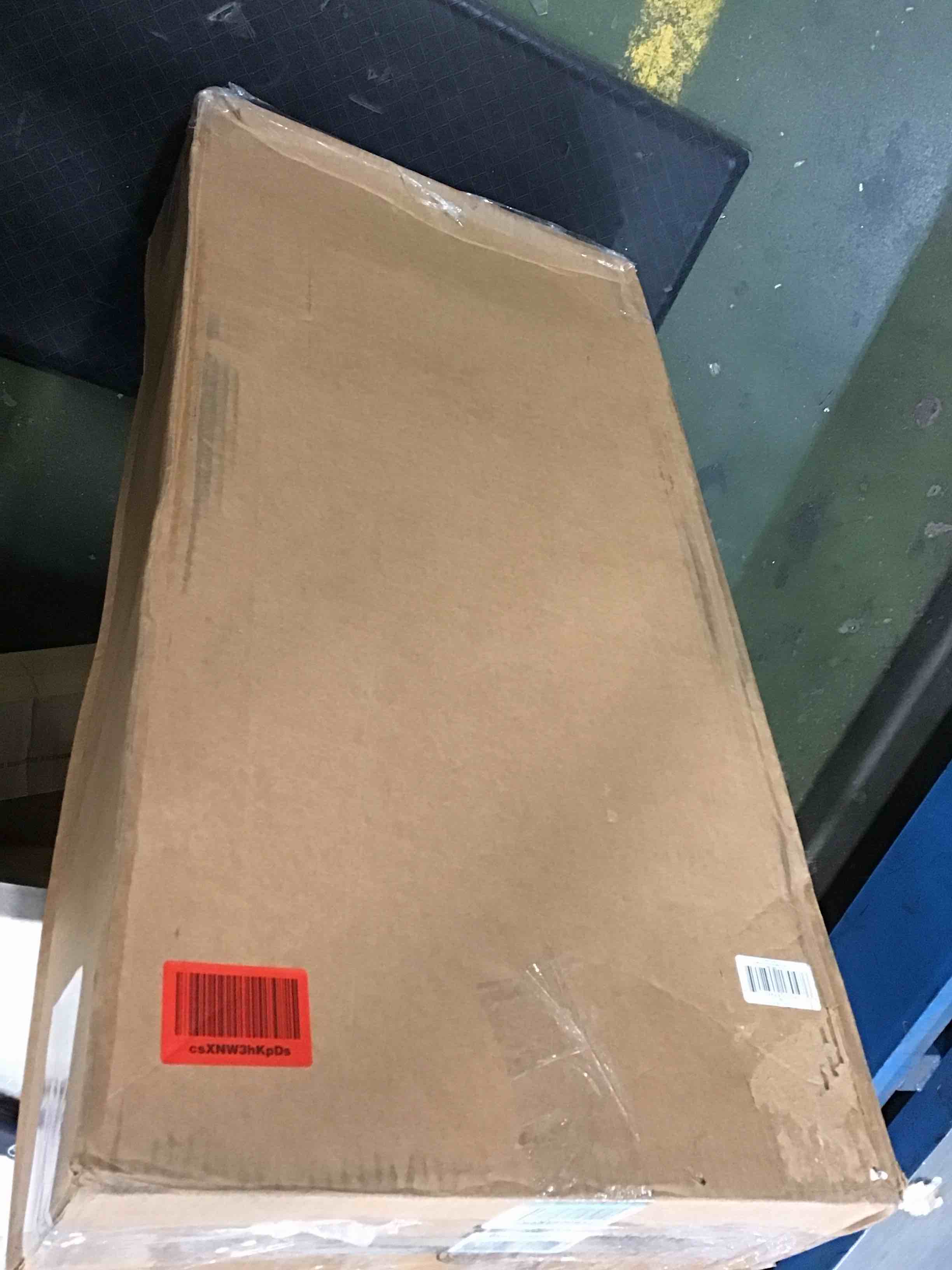 https://s3.amazonaws.com/lotting-images-prod/bidfta/BLU5843872_1710417165934.jpeg