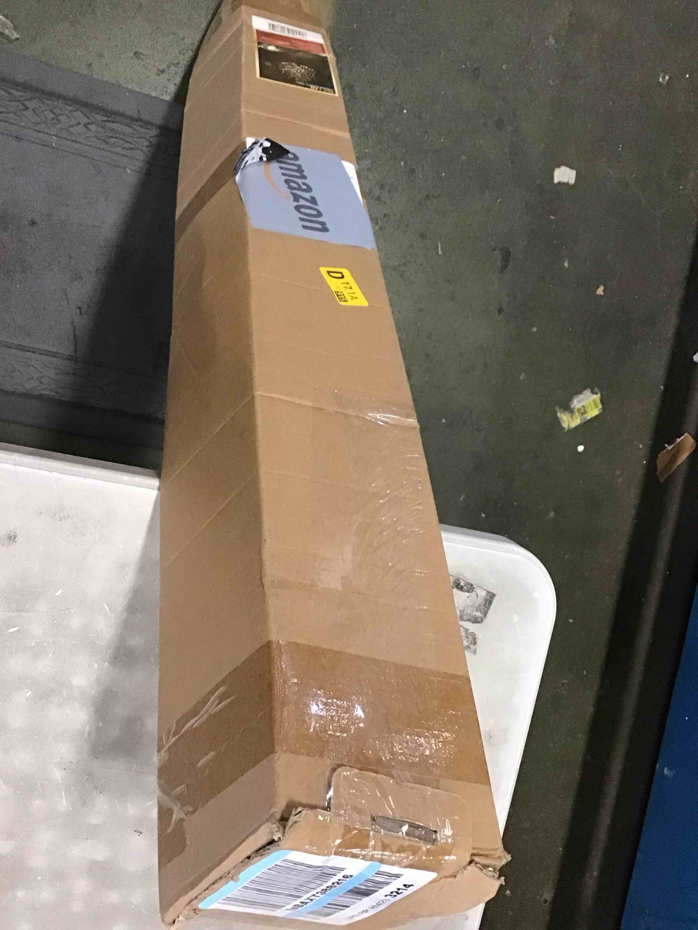 https://s3.amazonaws.com/lotting-images-prod/bidfta/BLU5844413_1710600220519.jpeg