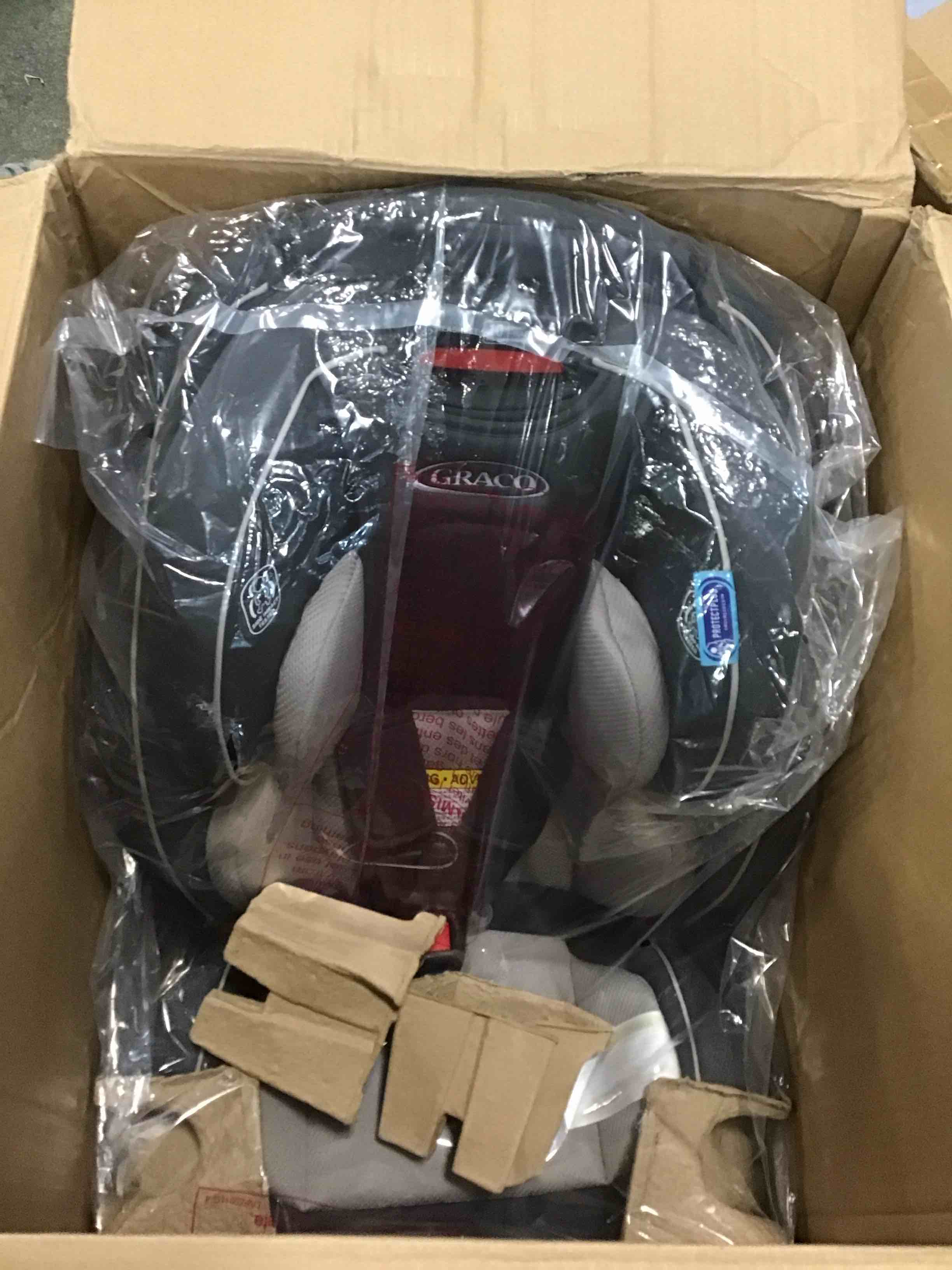 https://s3.amazonaws.com/lotting-images-prod/bidfta/BLU5844420_1710602618872.jpeg